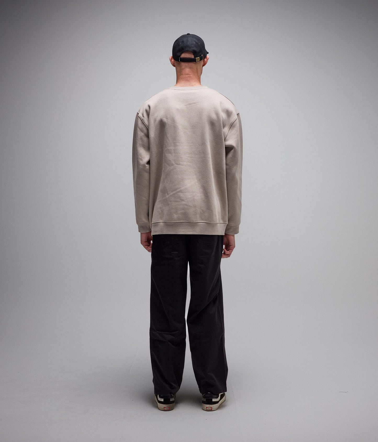 LEGACY EMB CREW // GREY