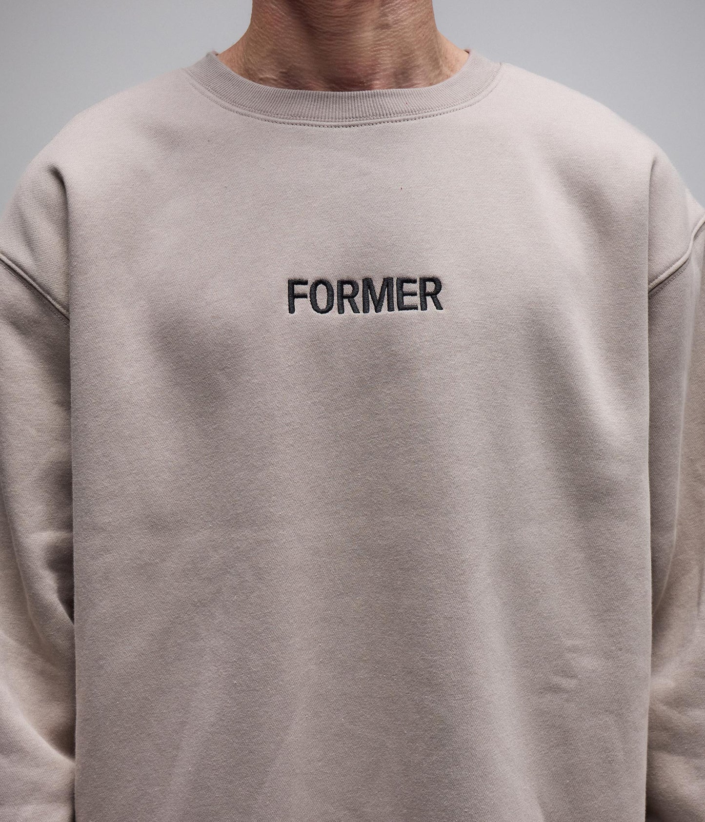 LEGACY EMB CREW // GREY