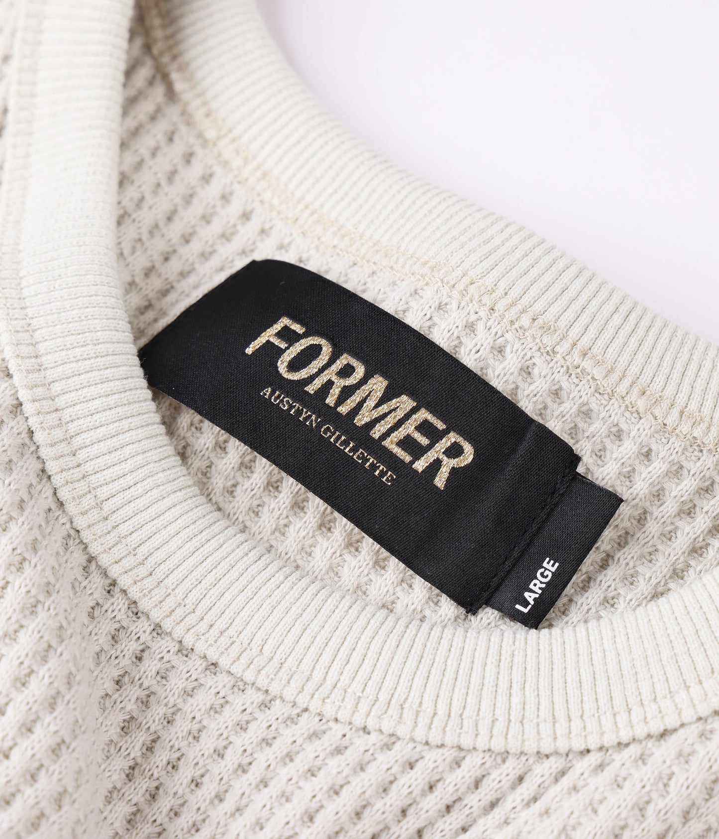 AG LS WAFFLE // CEMENT