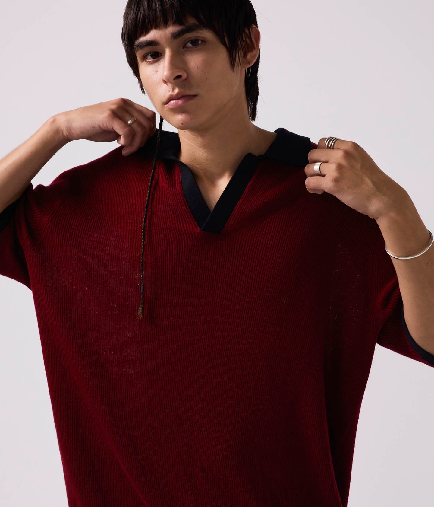 PERCEPTION OPEN COLLAR POLO // BLACK + RED