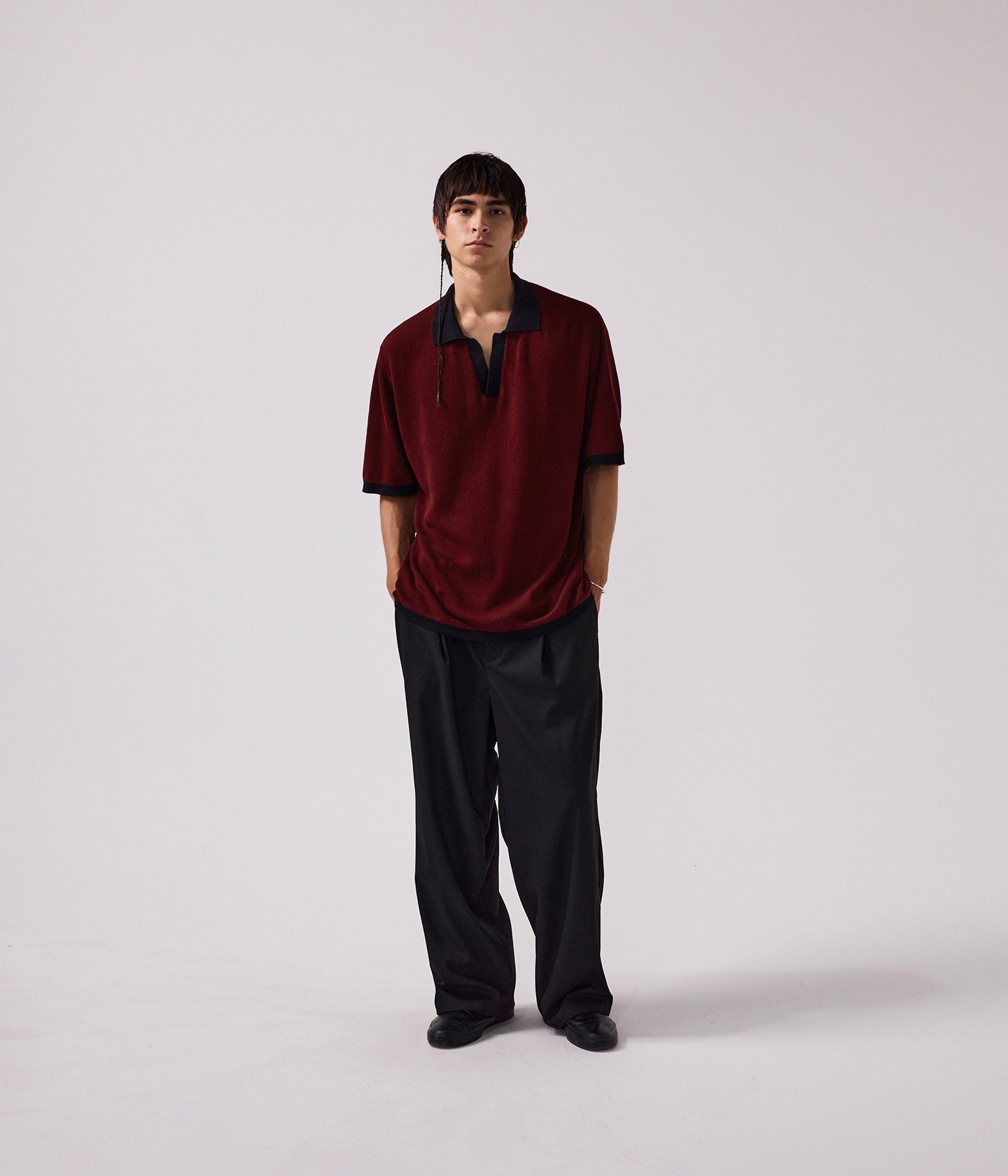 PERCEPTION OPEN COLLAR POLO // BLACK + RED