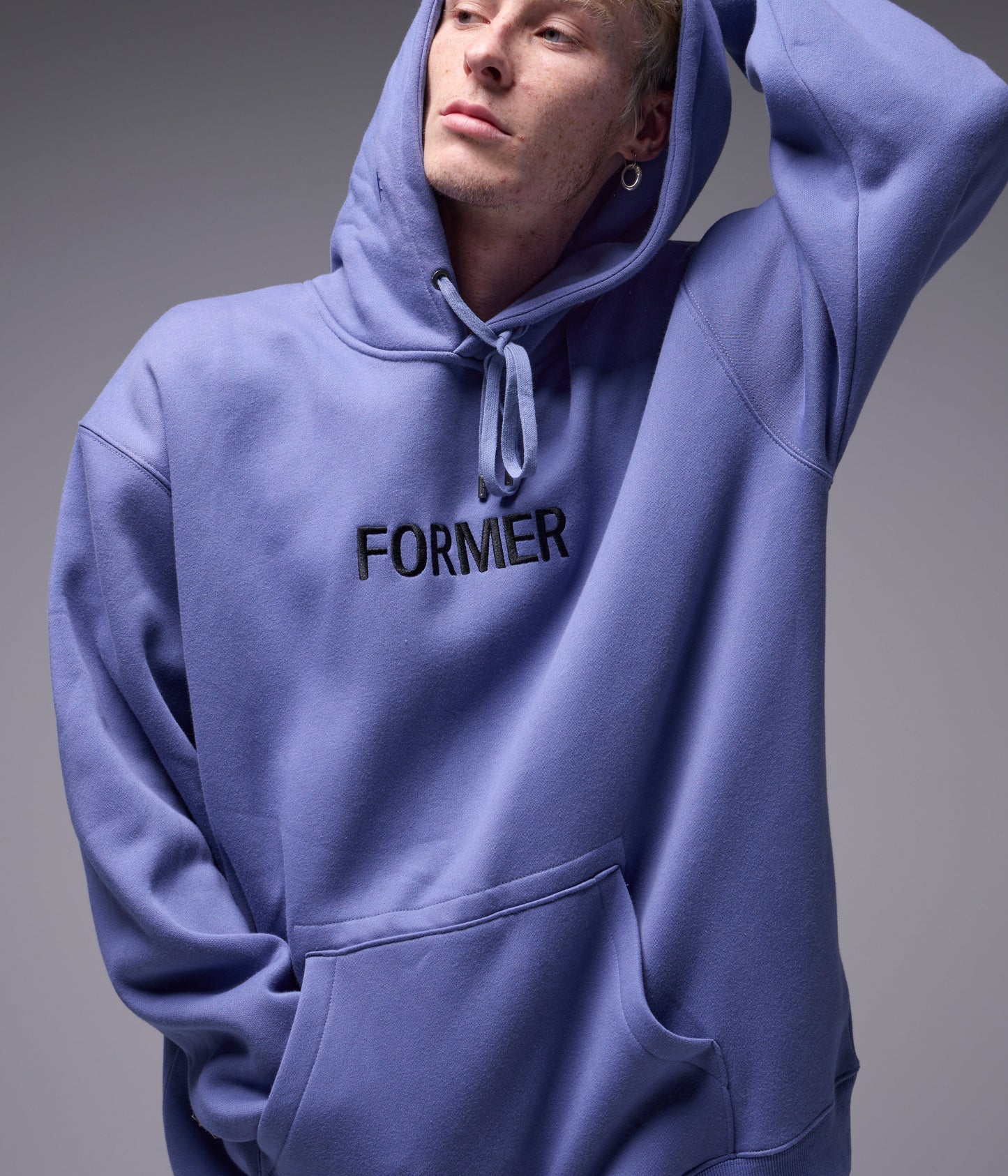 LEGACY EMBROID HOOD // VIOLET