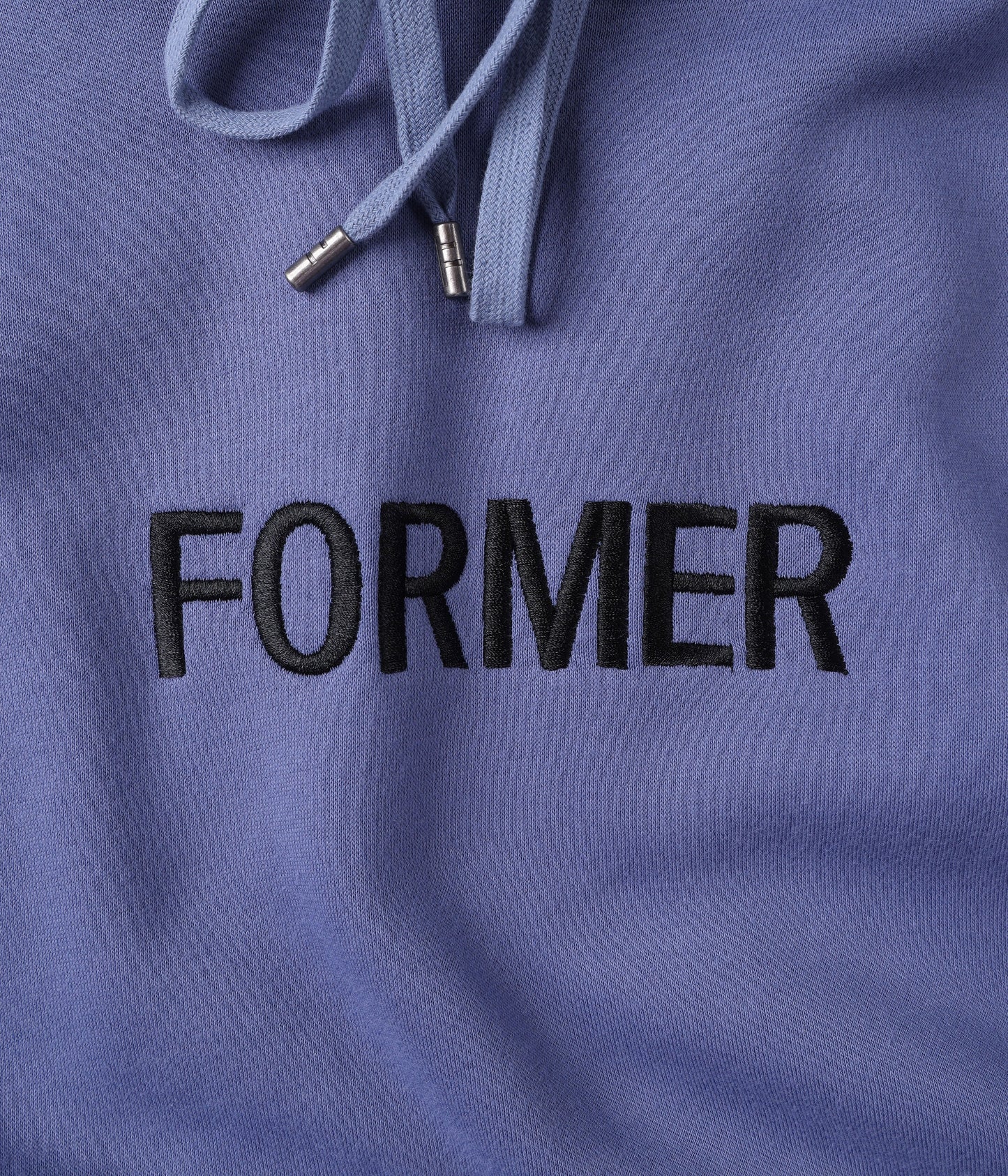LEGACY EMBROID HOOD // VIOLET