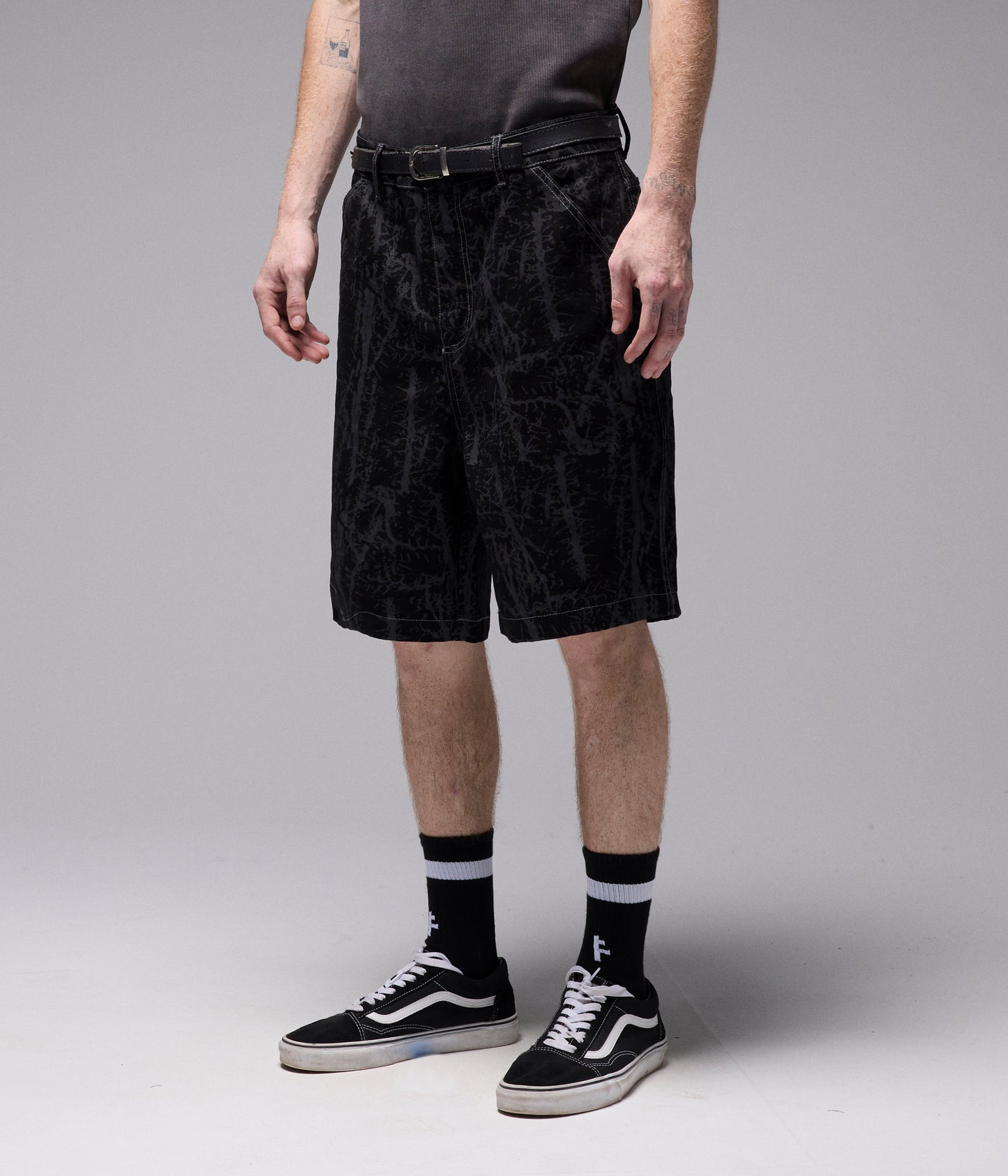 DISTEND 20.5" WALKSHORT // TURMOIL BLACK