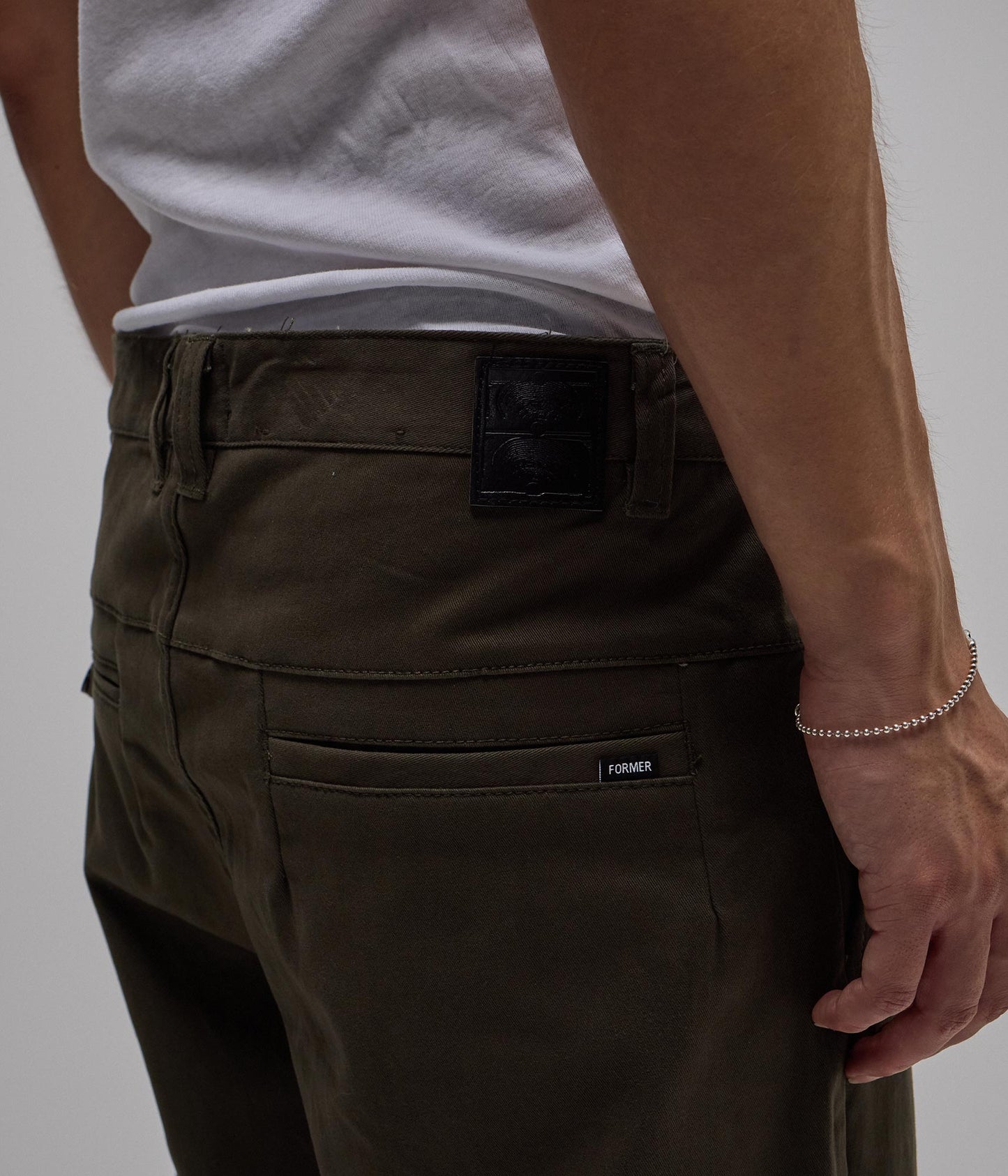 CRUX PANT // OLIVE
