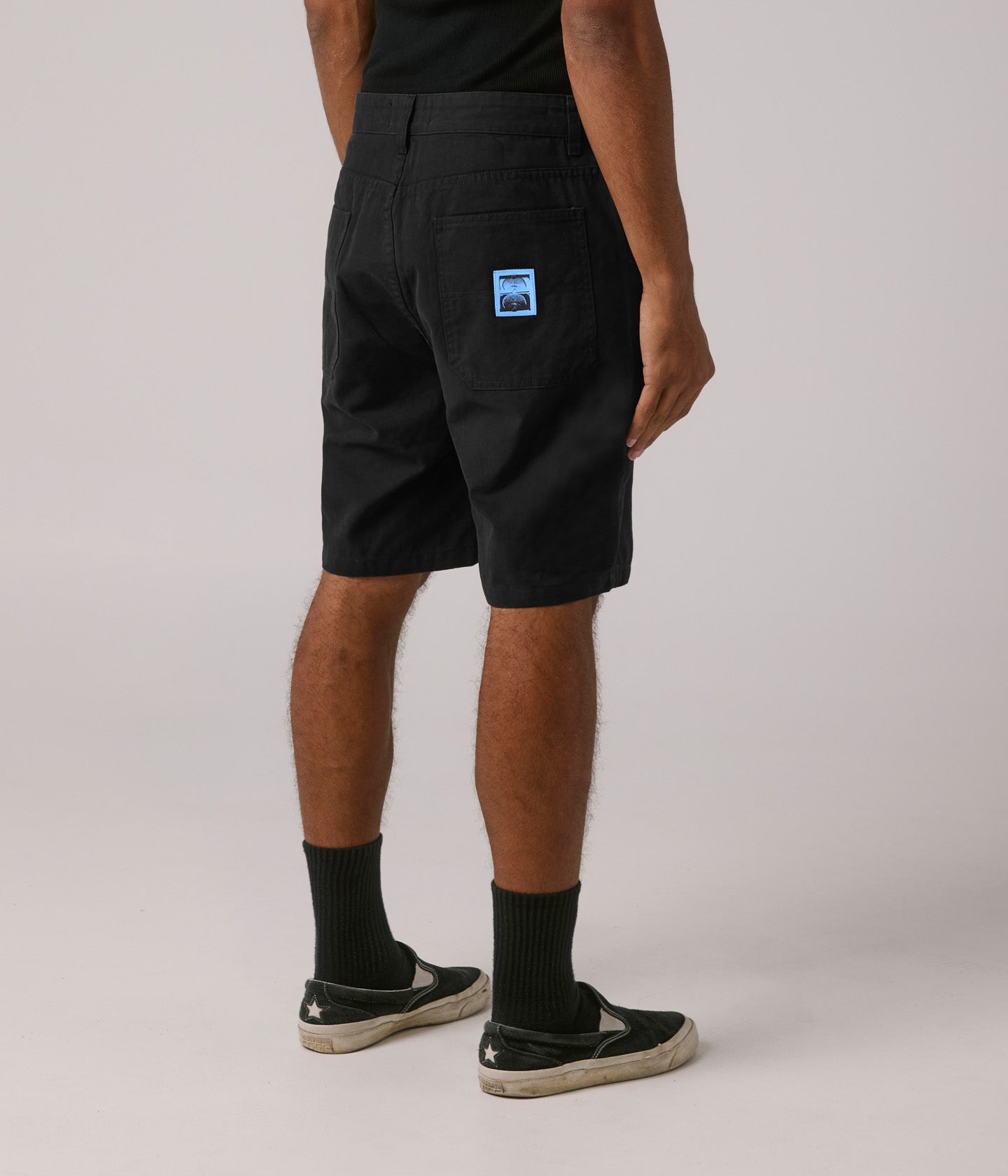 DISTEND WALKSHORT // BLACK