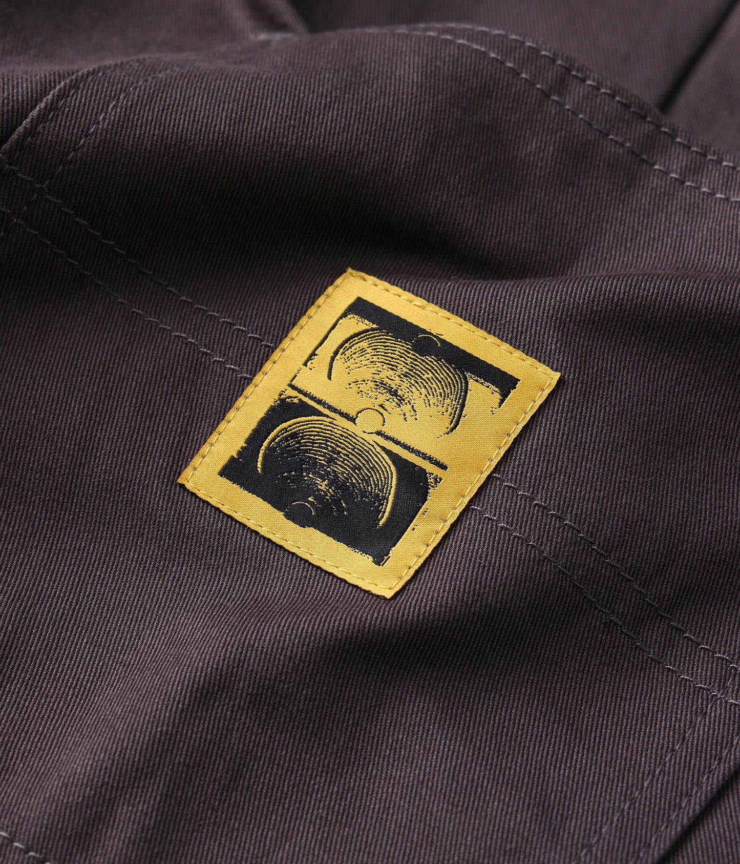 REYNOLDS 21" WALKSHORT // GUNMETAL