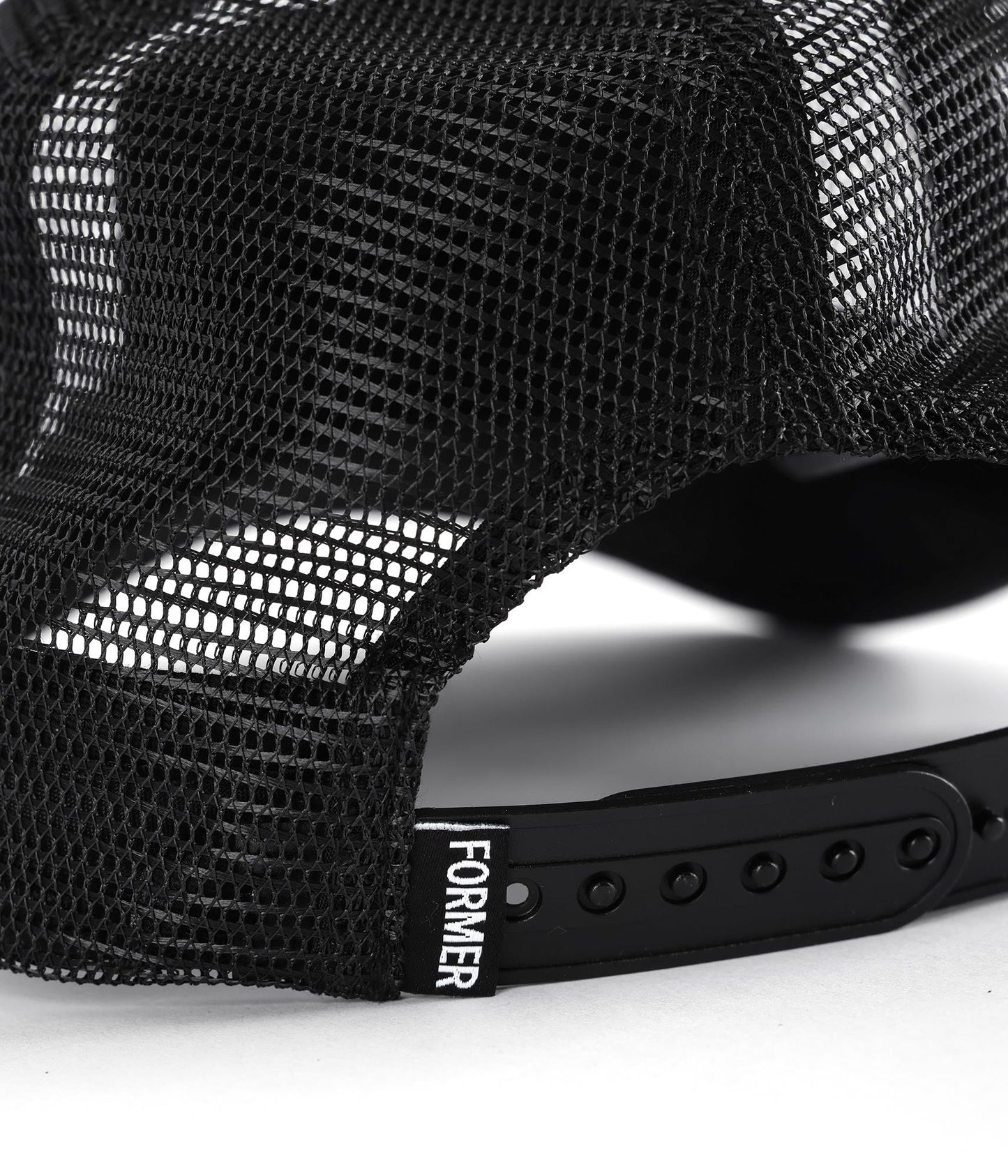 CRUX TRUCKER CAP // BLACK