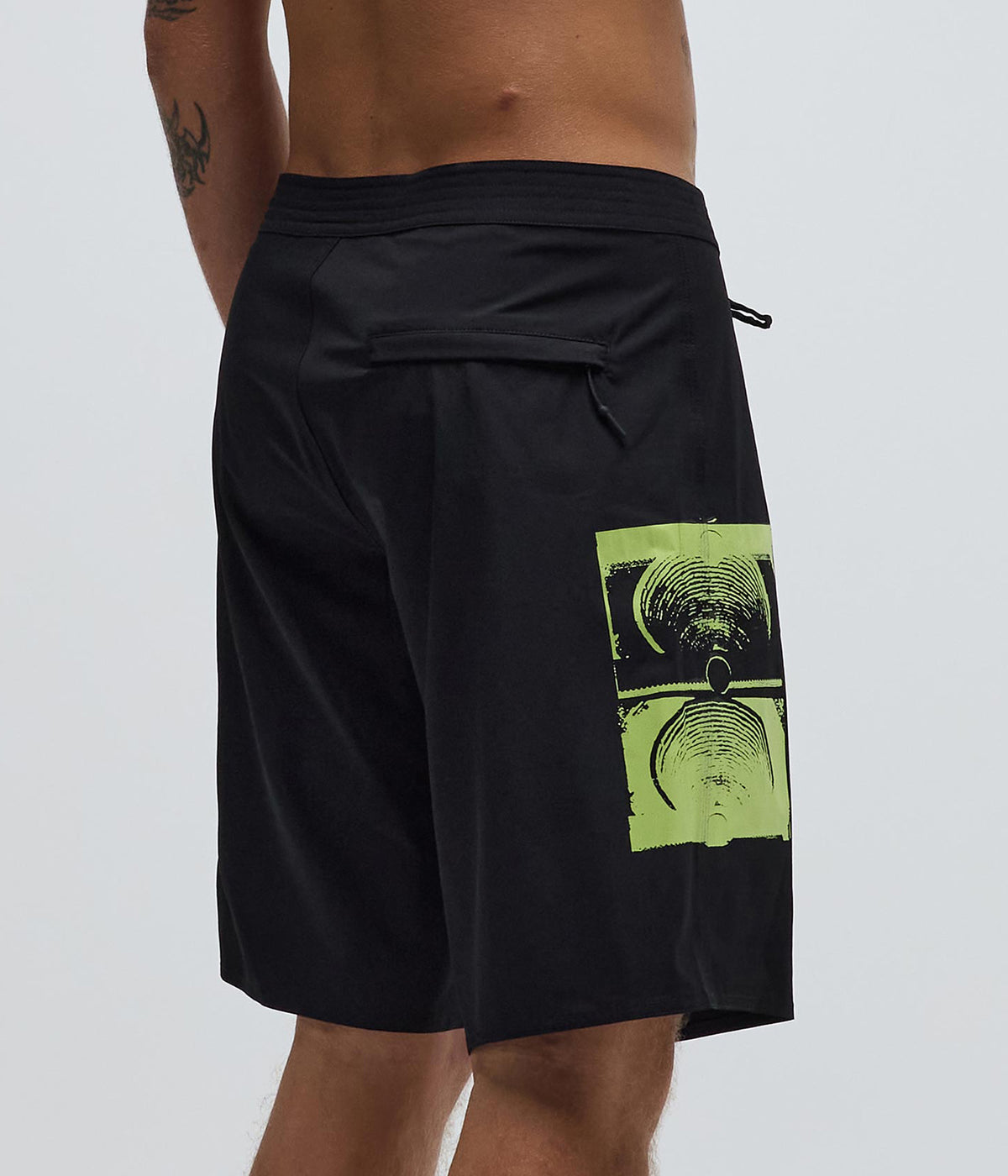 CRUX 20" TRUNK // BLACK/LIME