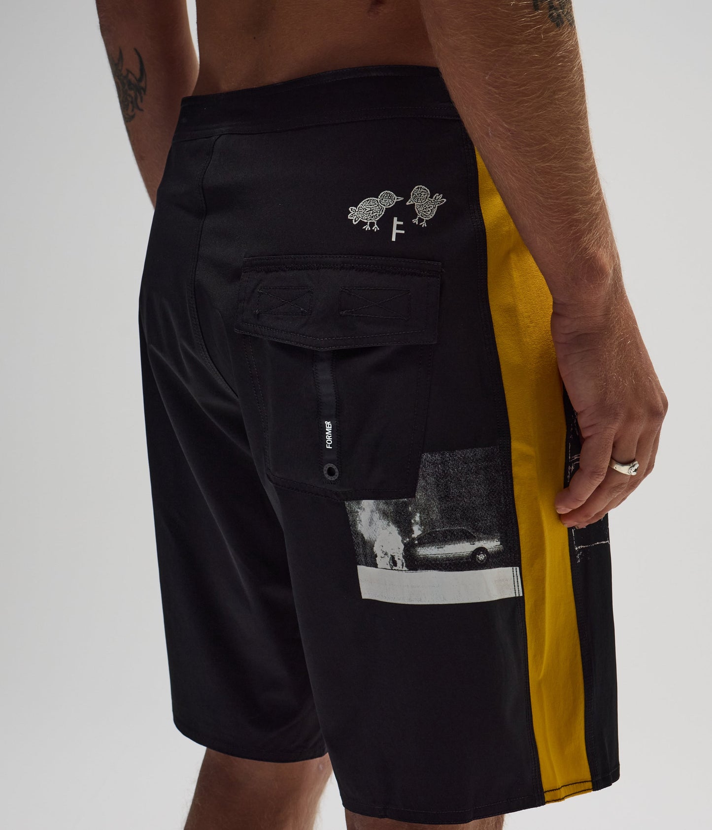 DxD 20" TRUNK // BLACK