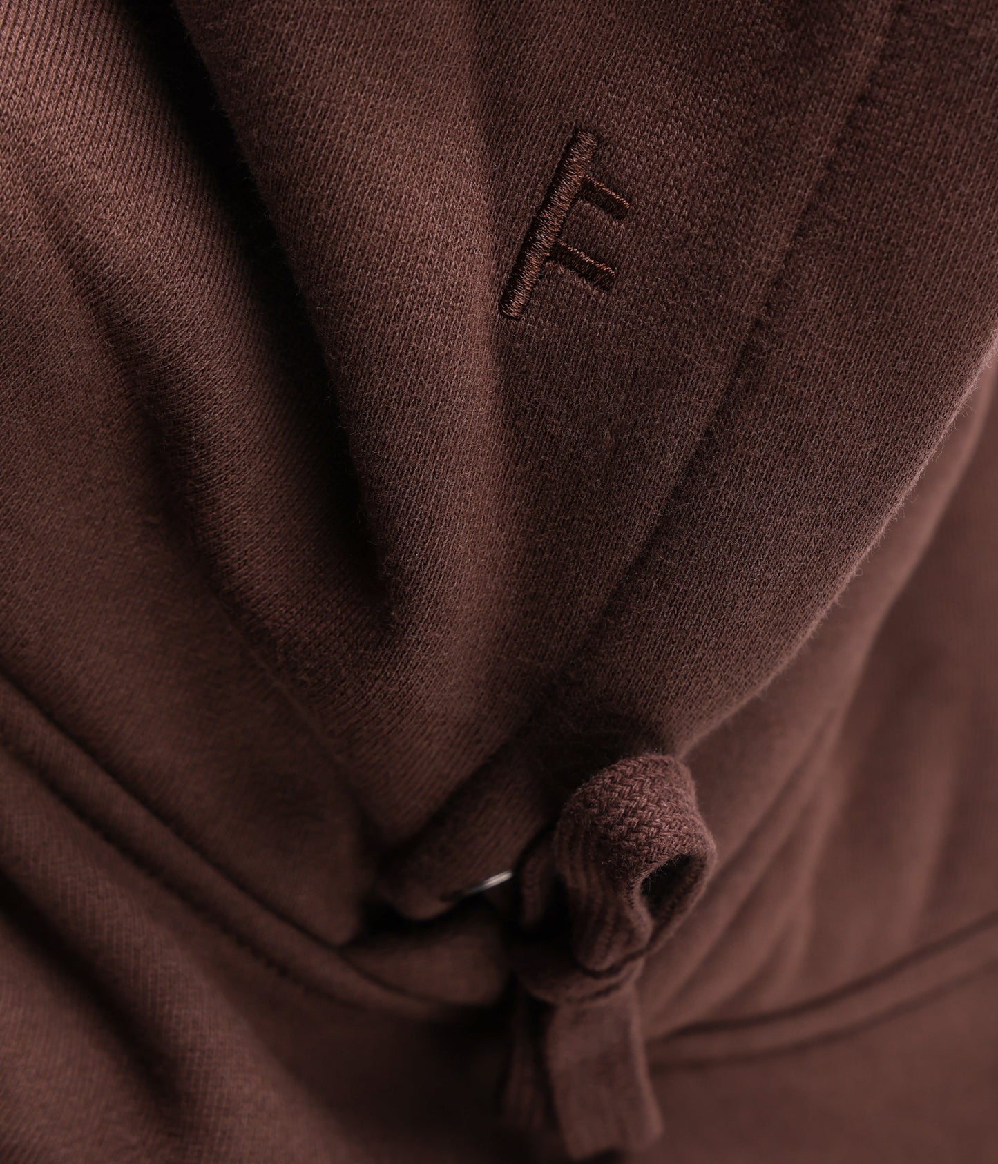 LEGACY EMB HOOD // BROWN