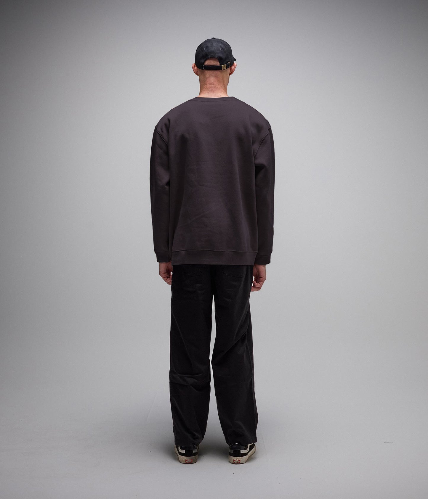 LEGACY EMB CREW // PEPPER