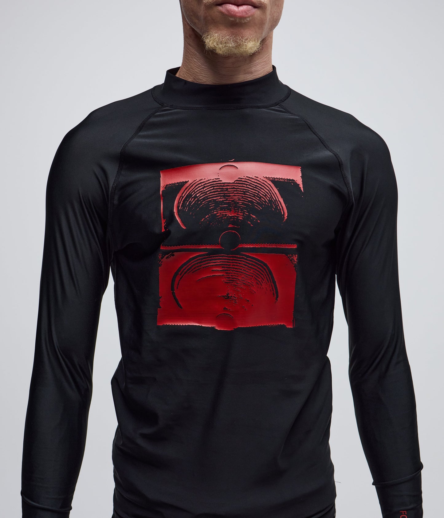 CRUX RASH GUARD// BLACK