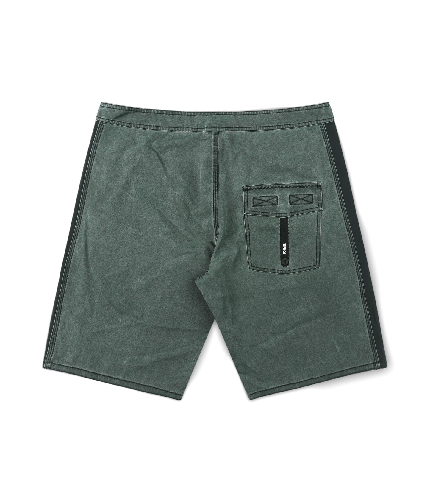 TEAM 19" TRUNK // PINE