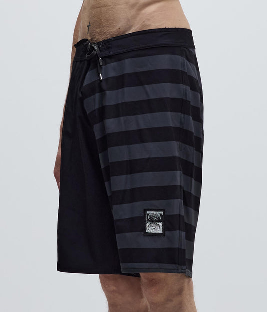 DION APPLIQUE 20" TRUNK // BLACK