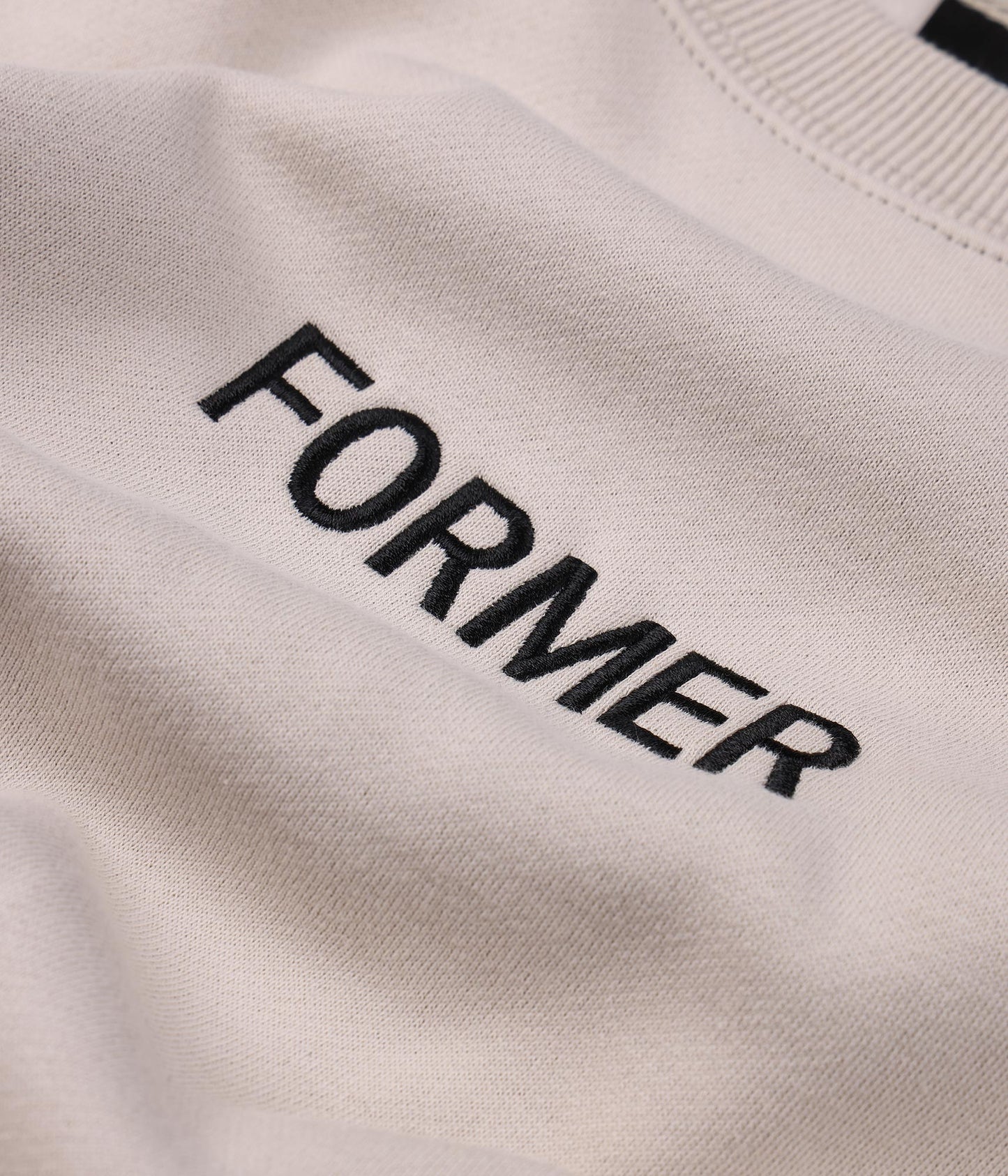 LEGACY EMB CREW // GREY