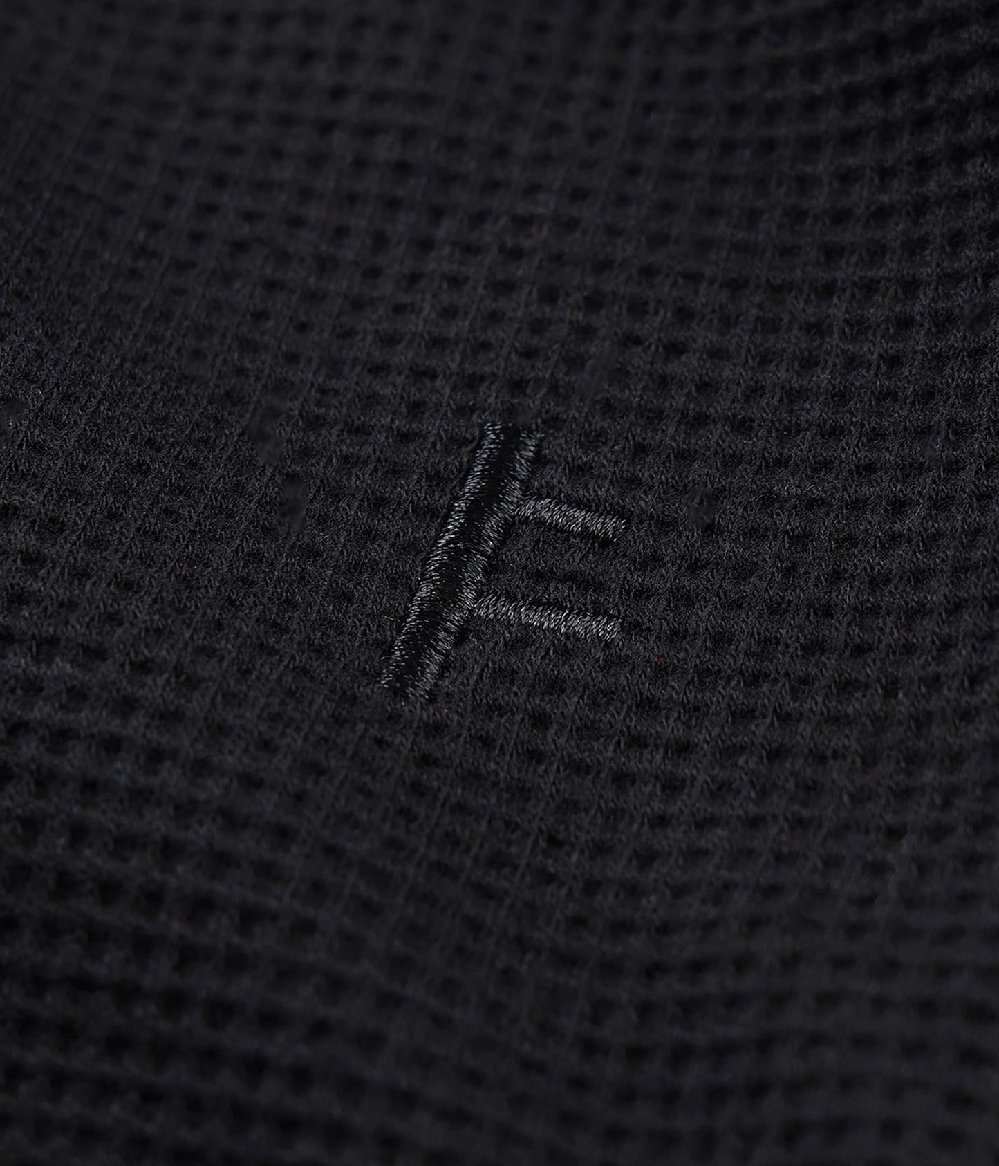 AG RAGLAN WAFFLE // BLACK
