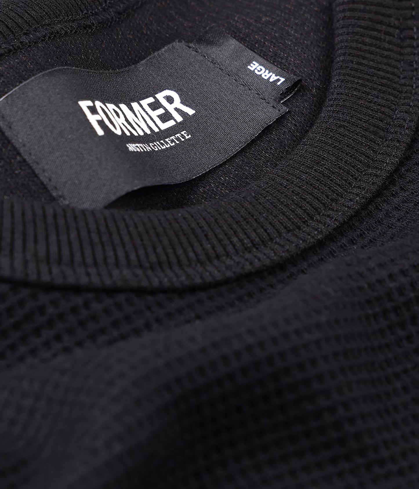 AG RAGLAN WAFFLE // BLACK