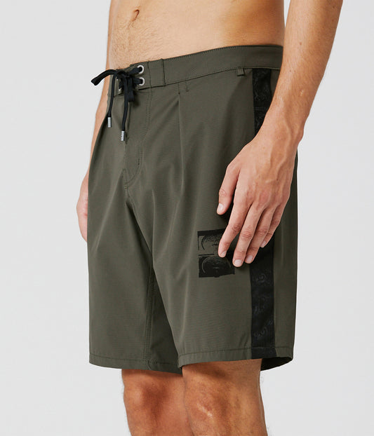 ANDERSON 18.5 TRUNK // OLIVE