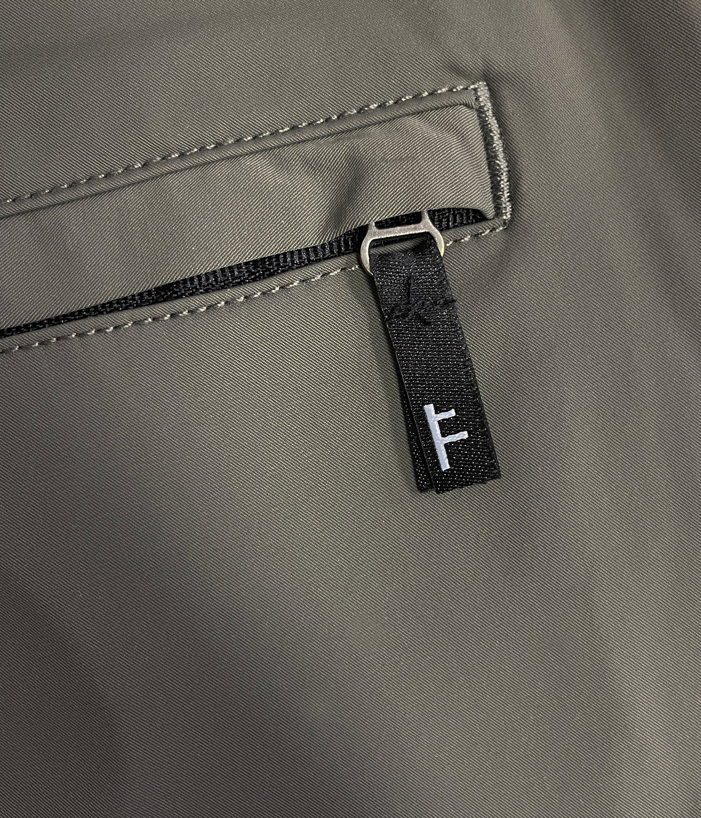 ANDERSON 18.5 TRUNK // OLIVE