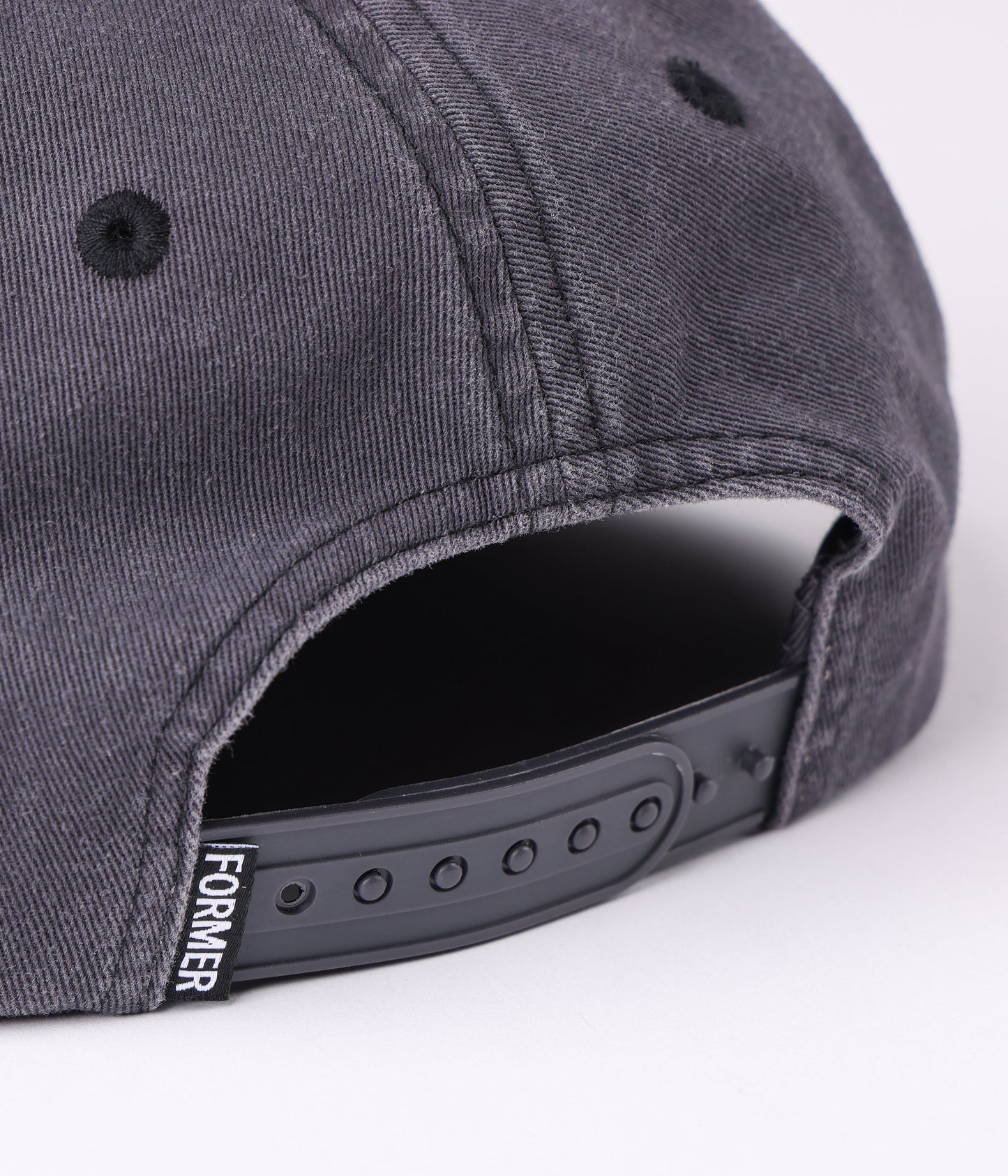 RAMPANT CRUX CAP // TARMAC