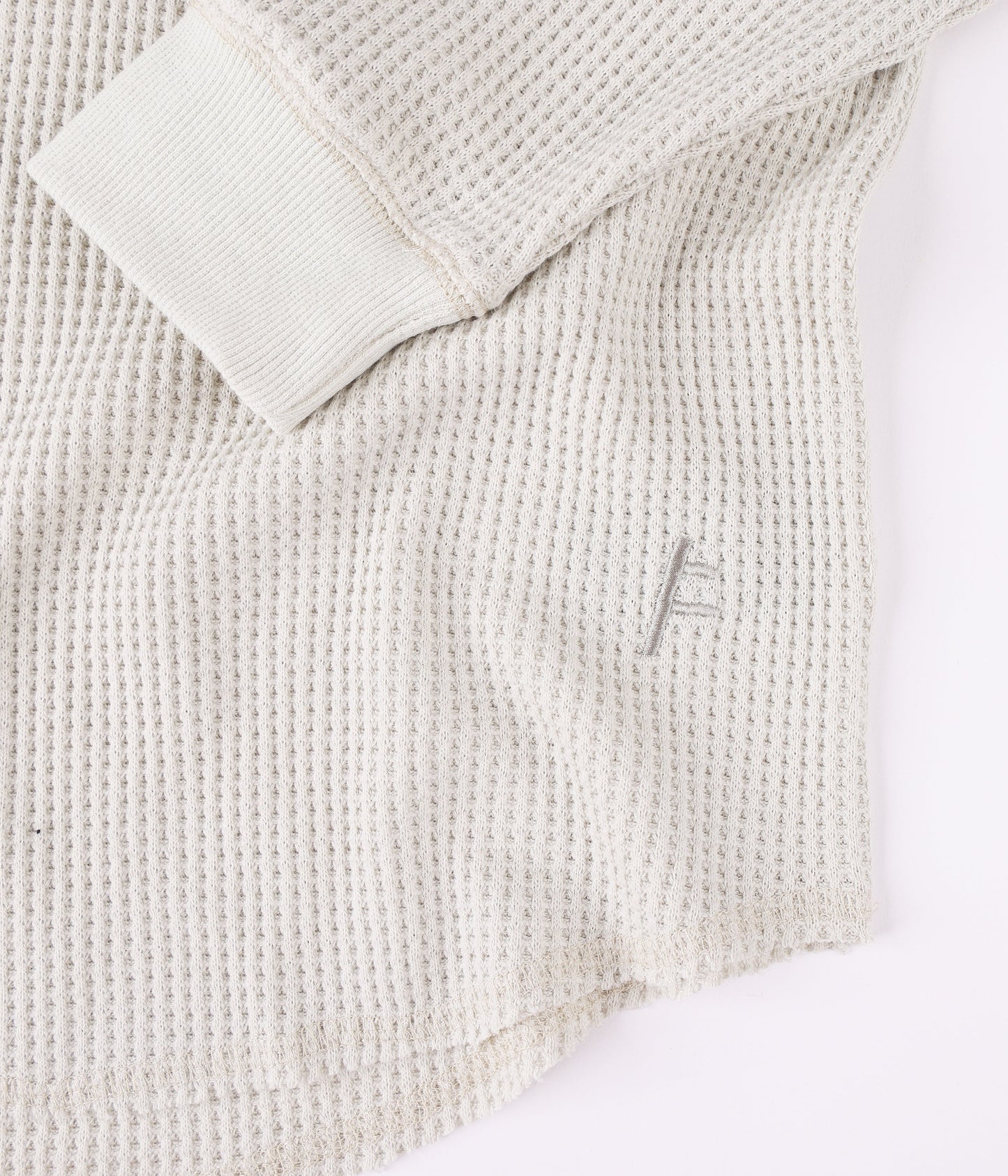 AG LS WAFFLE // CEMENT