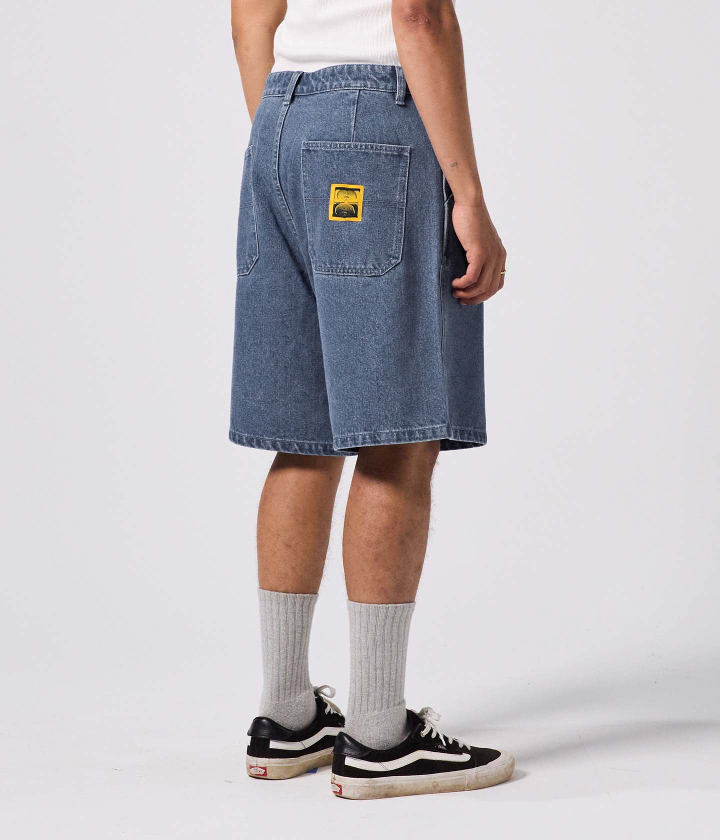 REYNOLDS 21' DENIM WALKSHORT // WORN BLUE