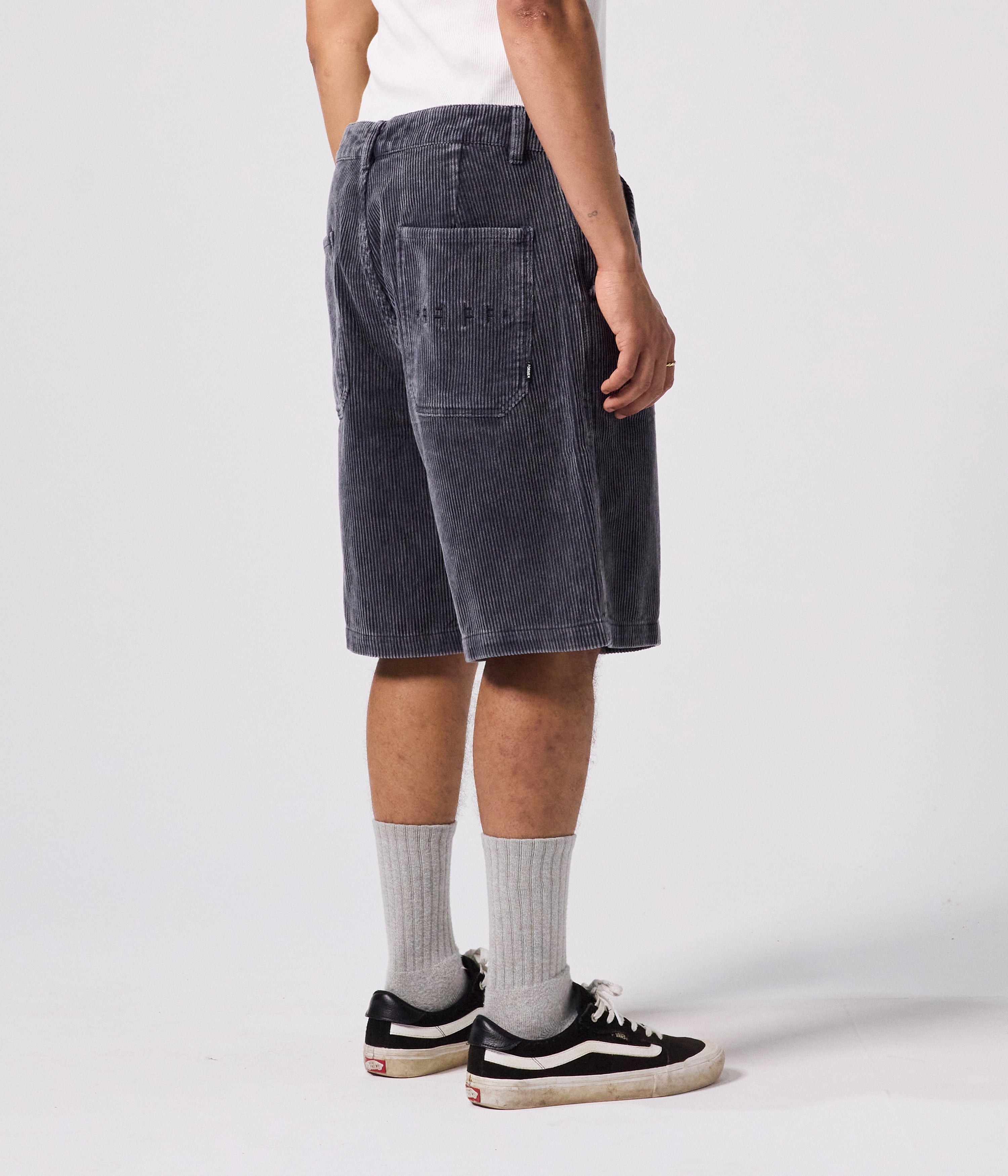 REYNOLDS 21' WALKSHORT // NAVY ACID CORD – FORMER MERCHANDISE