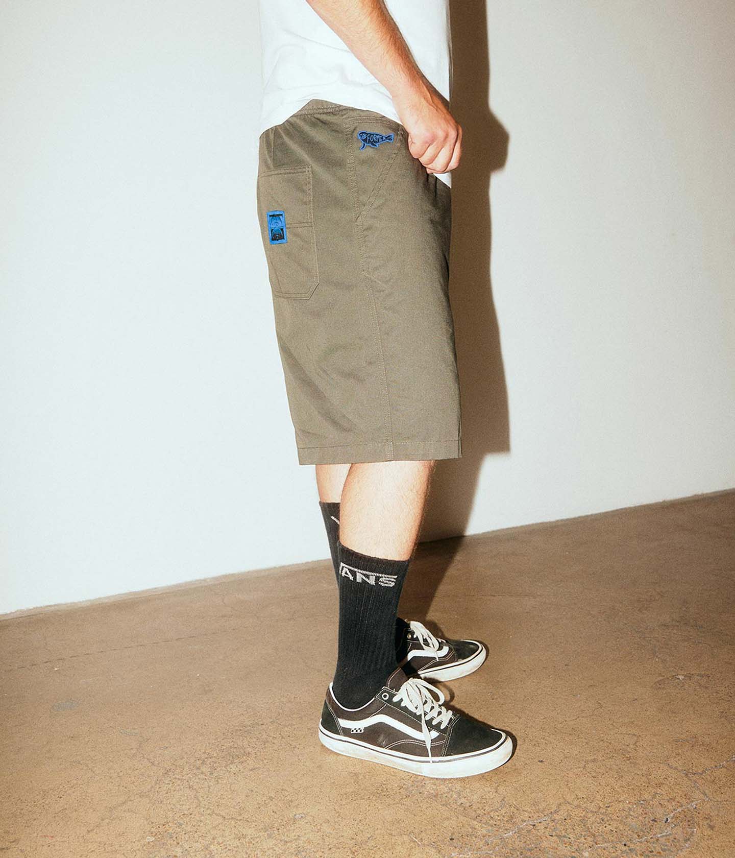 REYNOLDS 21' WALKSHORT // SEAL DEEP OLIVE – FORMER MERCHANDISE