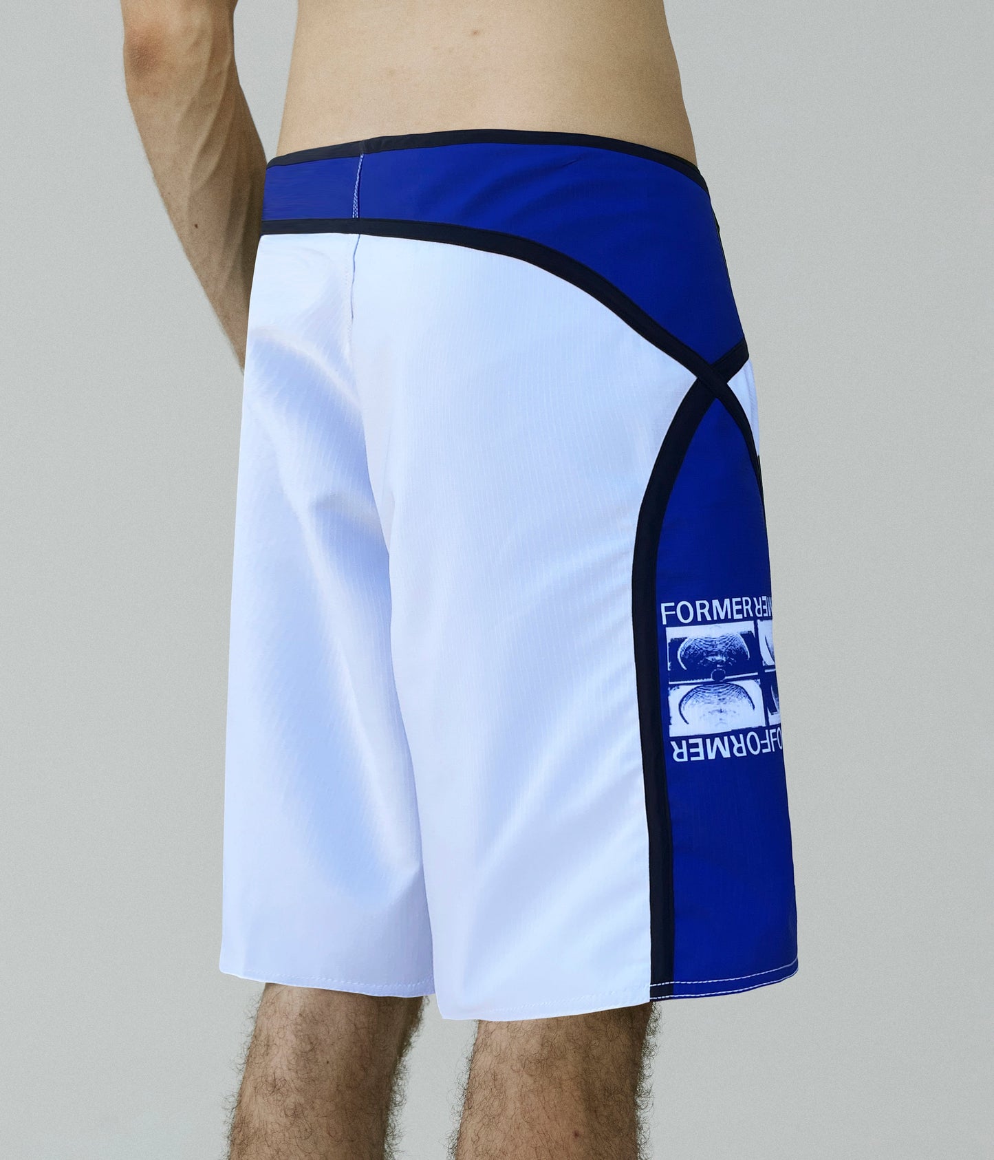 CHUN TRUNK 21' // WHITE BLUE