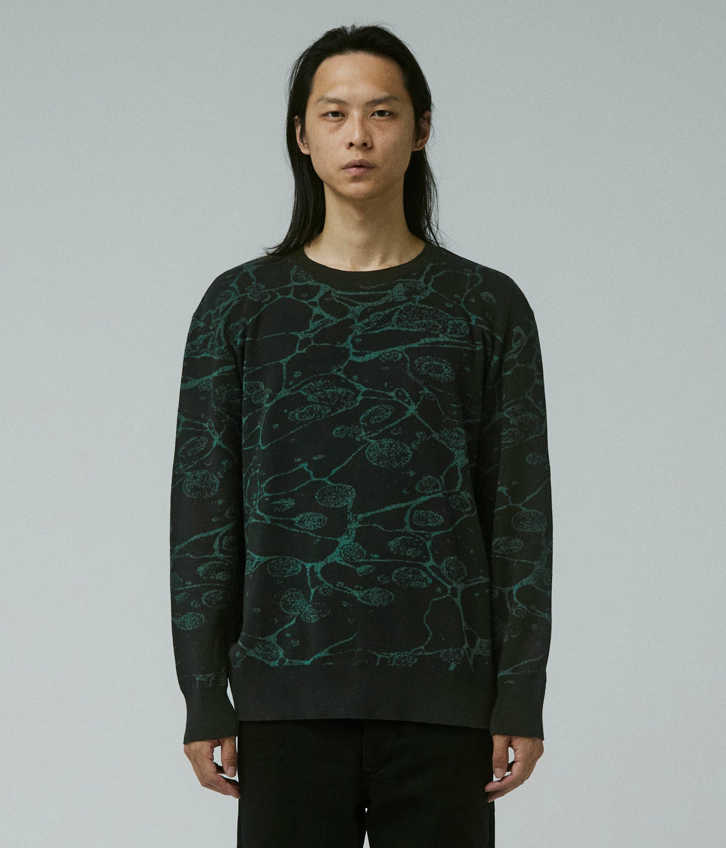 GLOBAL MIND CREW KNIT // BLACK