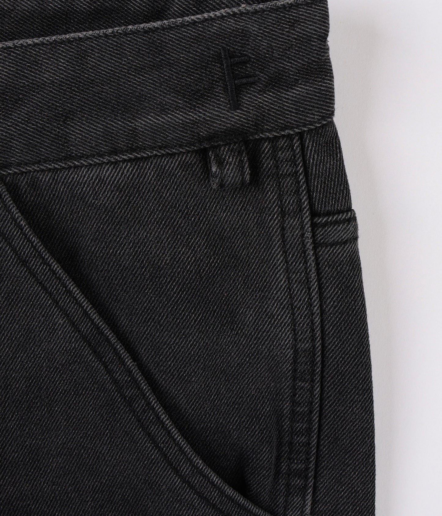 VT DISTEND DENIM CARPENTER PANT //  WASHED BLACK
