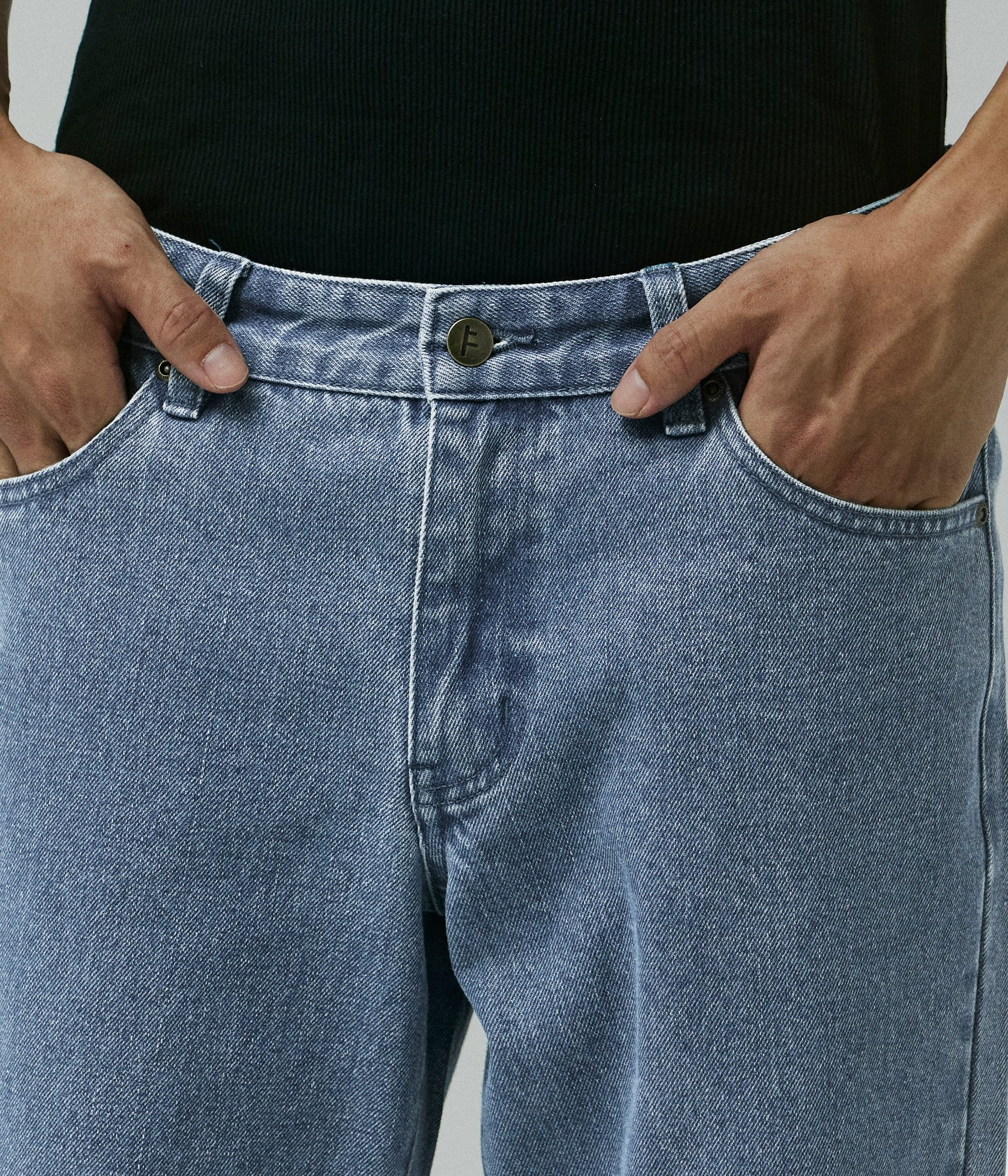 CRUX DENIM PANT // WASHED BLUE