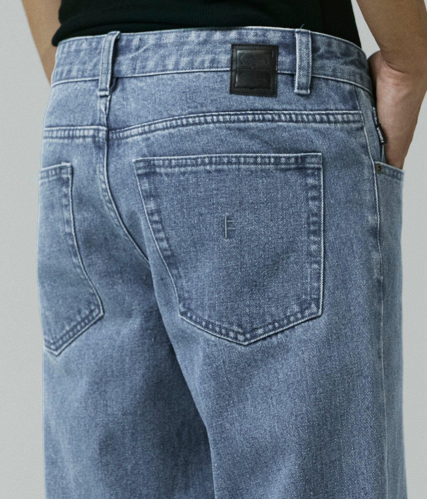 CRUX DENIM PANT // WASHED BLUE