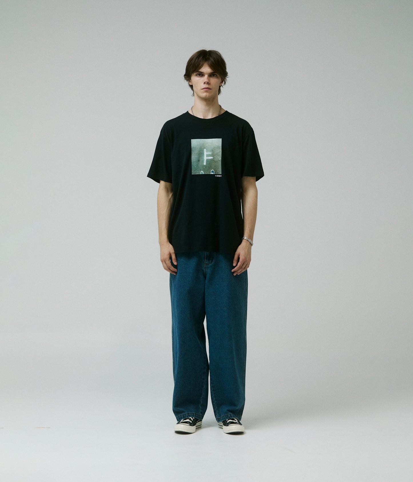 GROUNDED T-SHIRT // BLACK