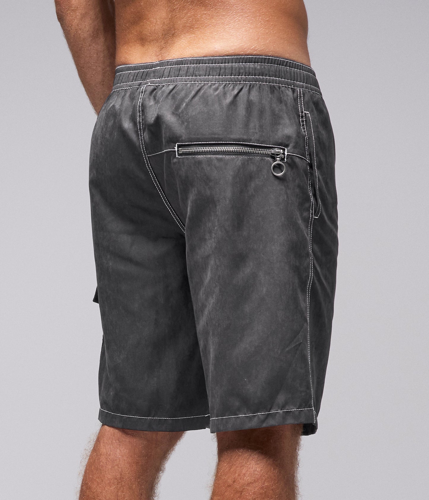 SWANS CARGO 21" SWIM TRUNK // BLACK EMBROID