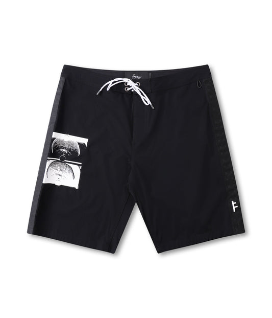 MILITANT 20" TRUNK // BLACK