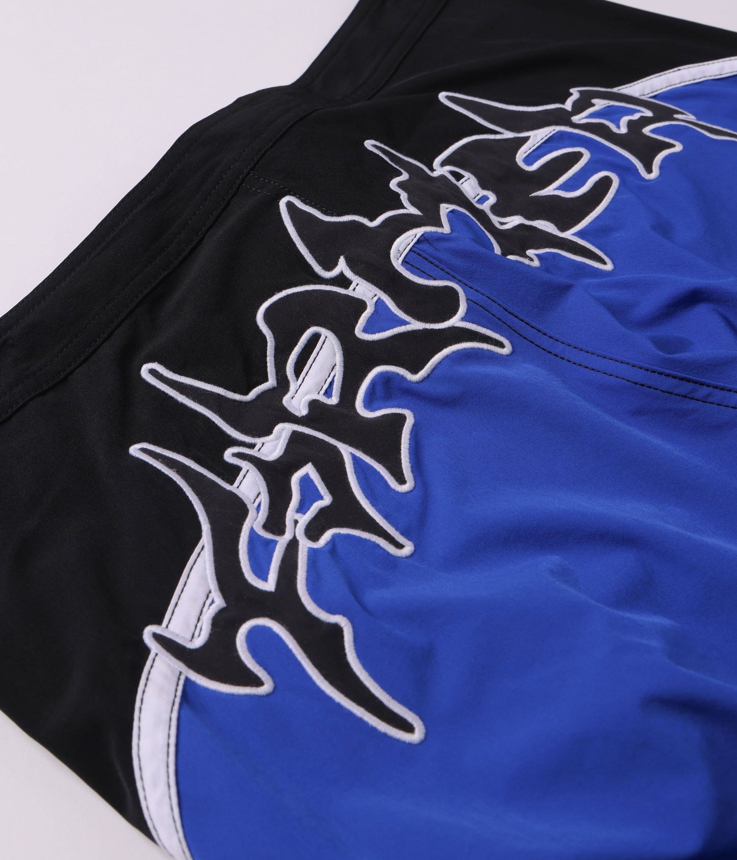 PROSCRIPTION 21" TRUNK // BLACK