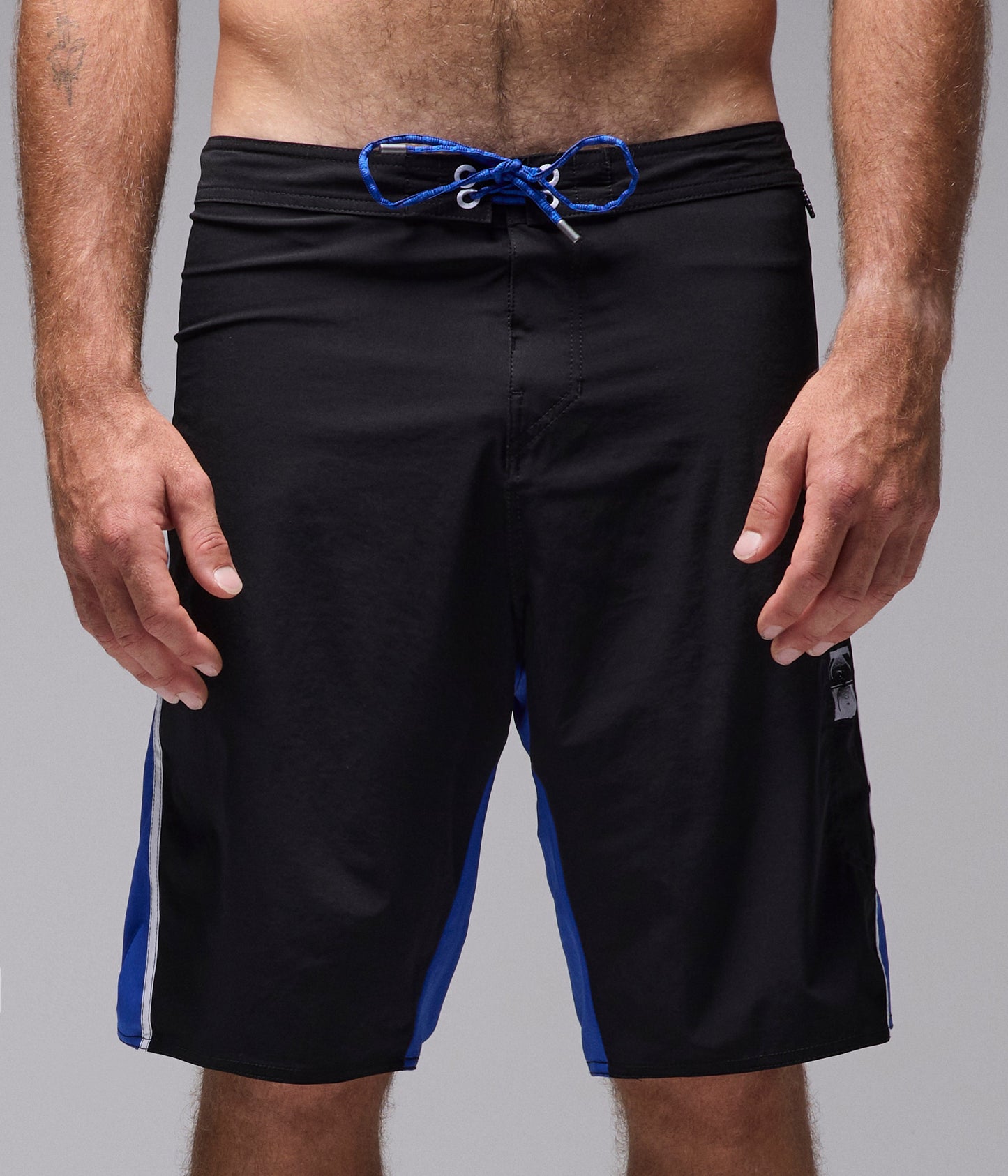 PROSCRIPTION 21" TRUNK // BLACK