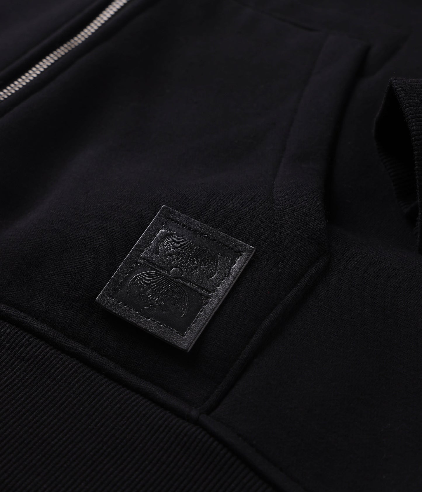 CRUX ZIP-THRU LINED HOOD // BLACK