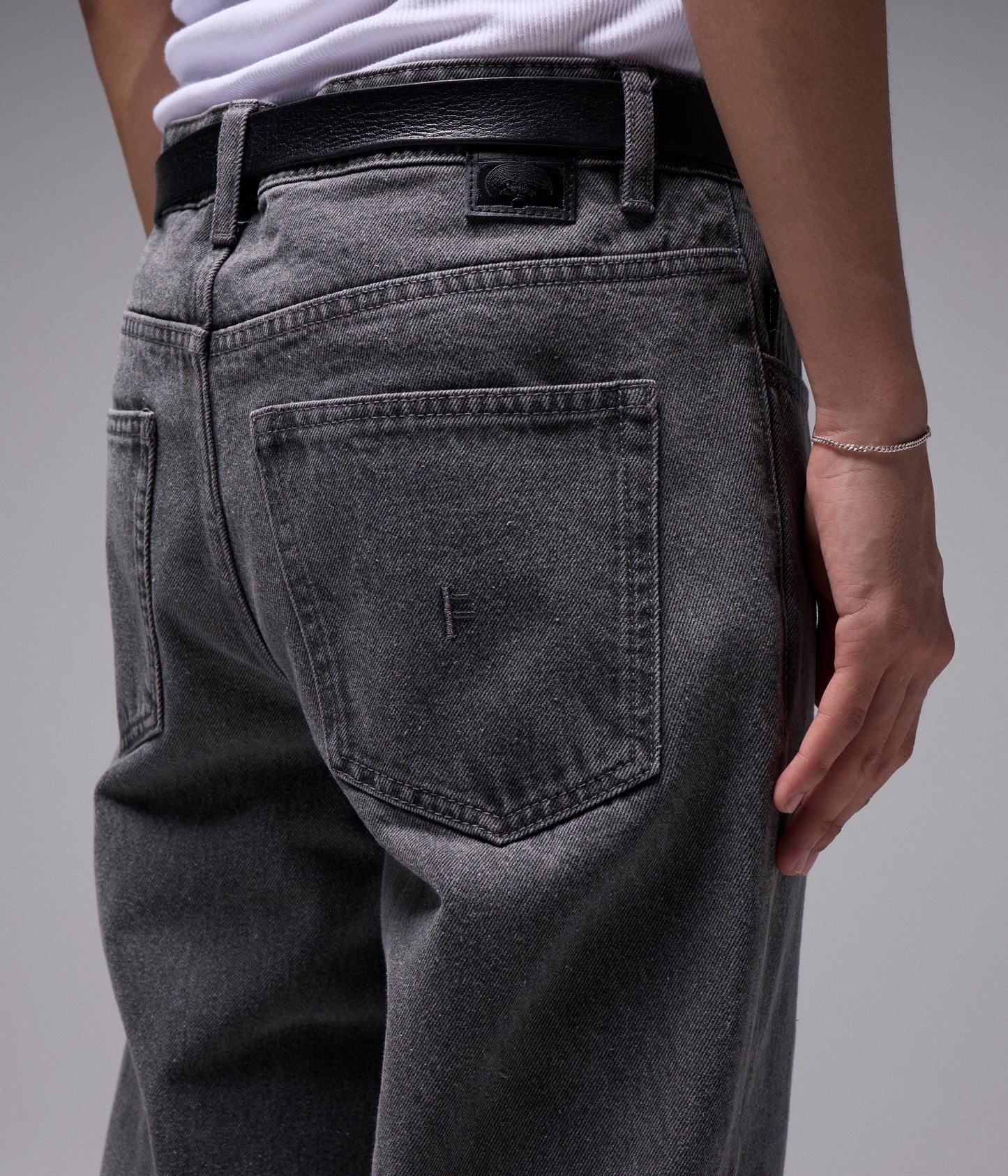 CRUX DENIM PANT // WASHED GREY