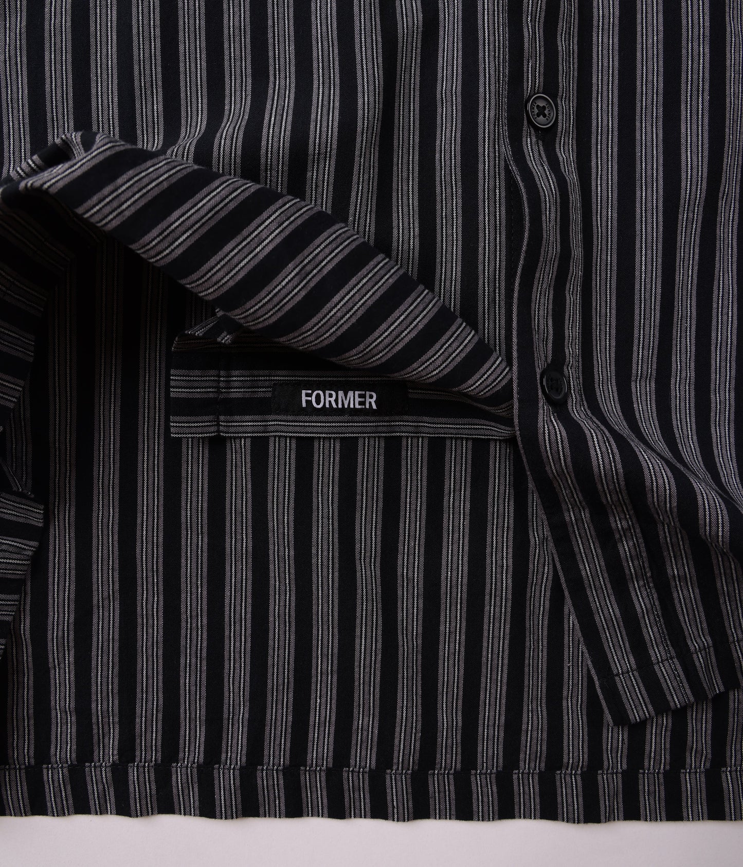 REYNOLDS STRIPE SS SHIRT // MIDNIGHT