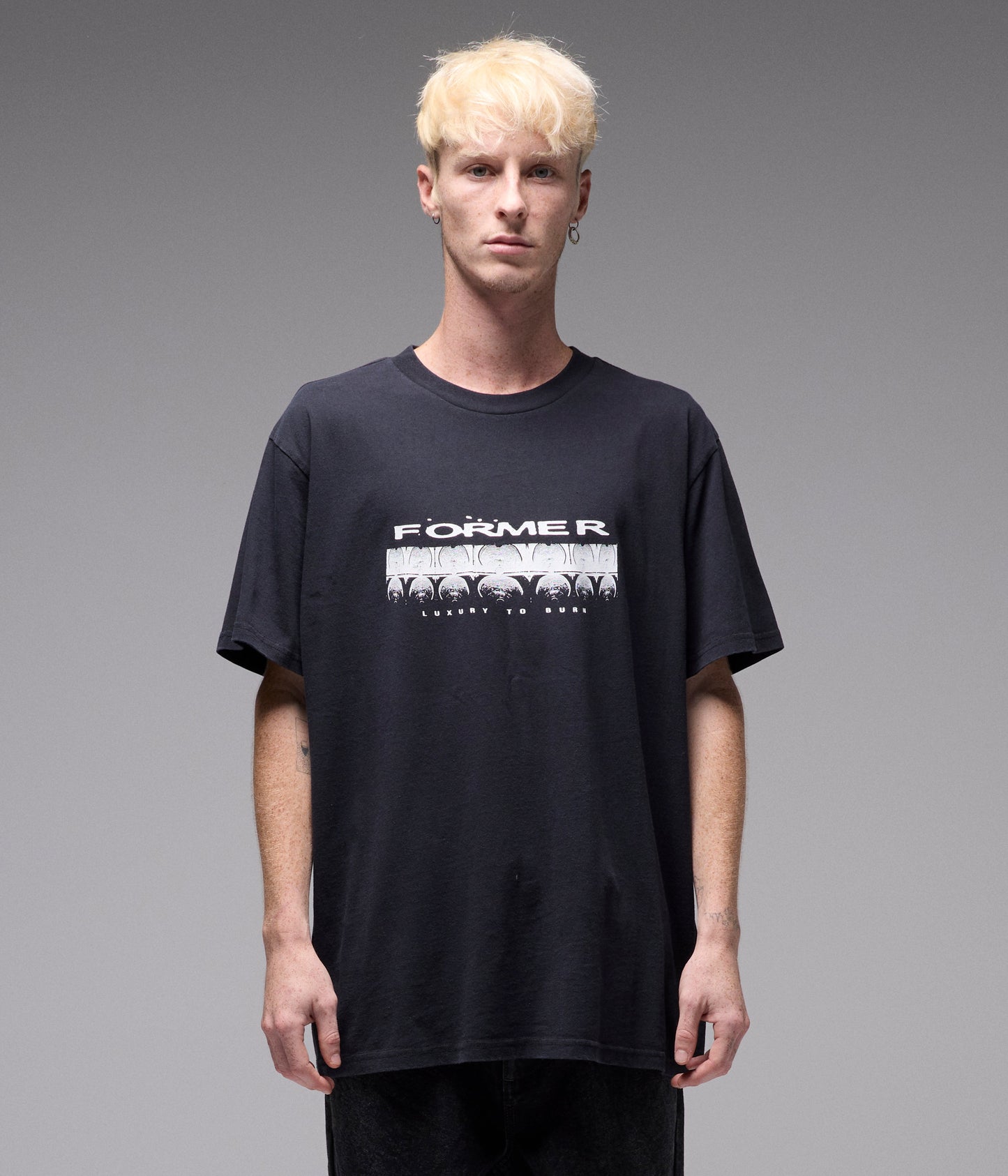 QUAVER T-SHIRT // WASHED BLACK