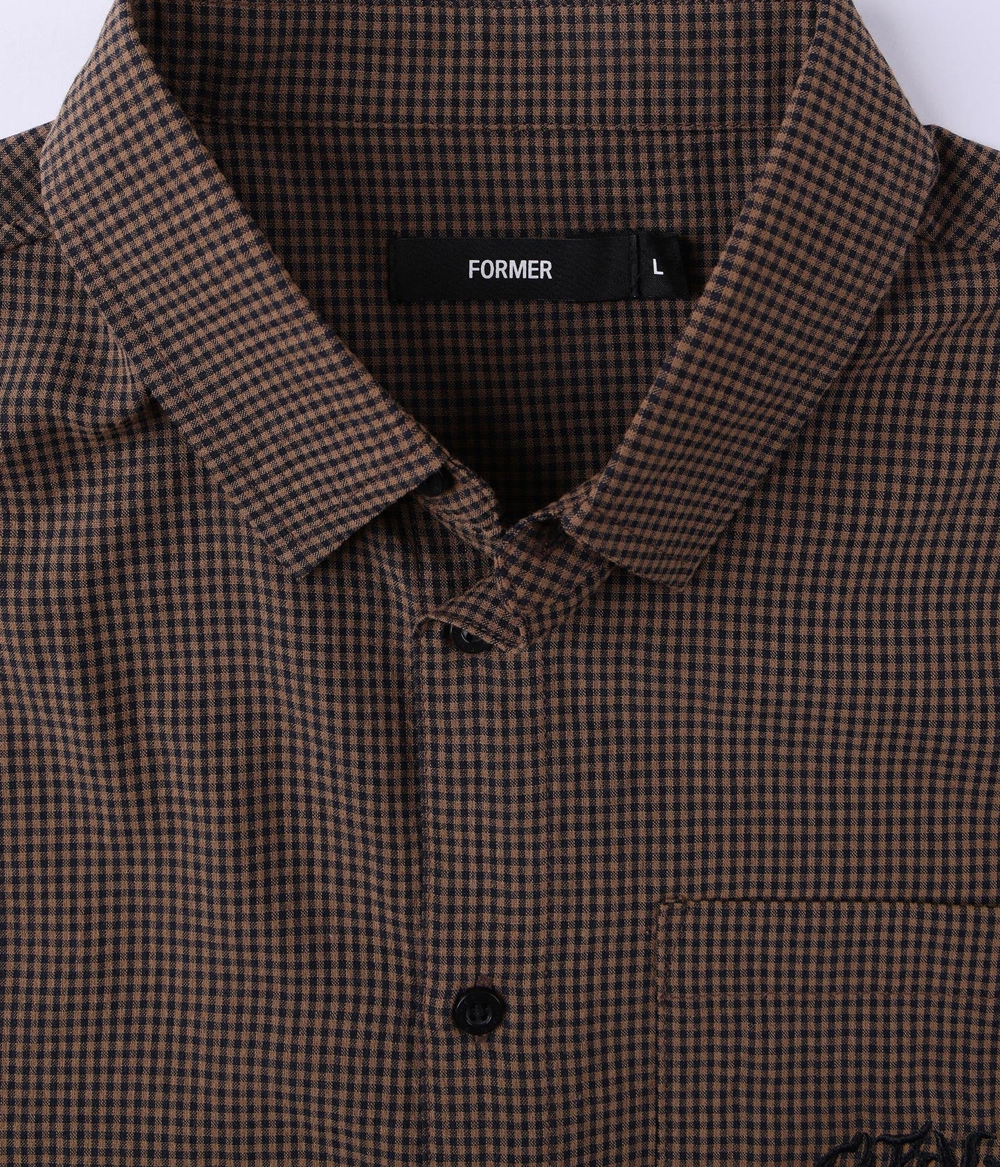 FORMER Vivian Check SS Shirt in BROWN