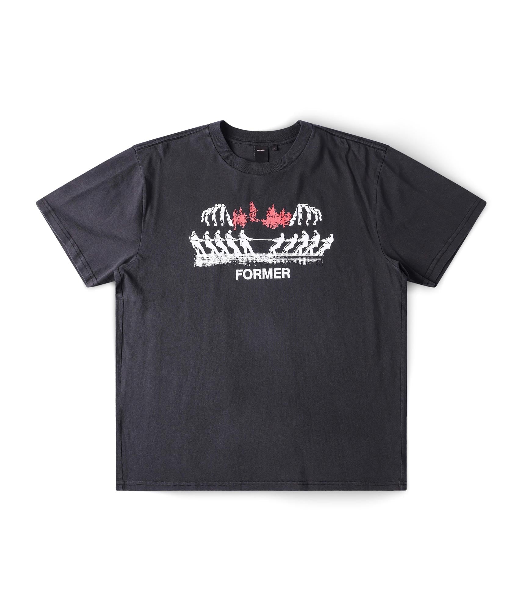 FORMER Engineered T-Shirt in WASHED BLACK