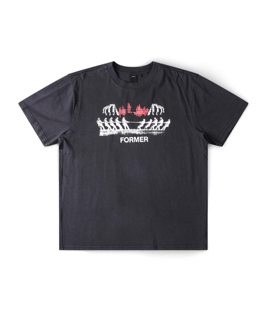 FORMER Engineered T-Shirt in WASHED BLACK