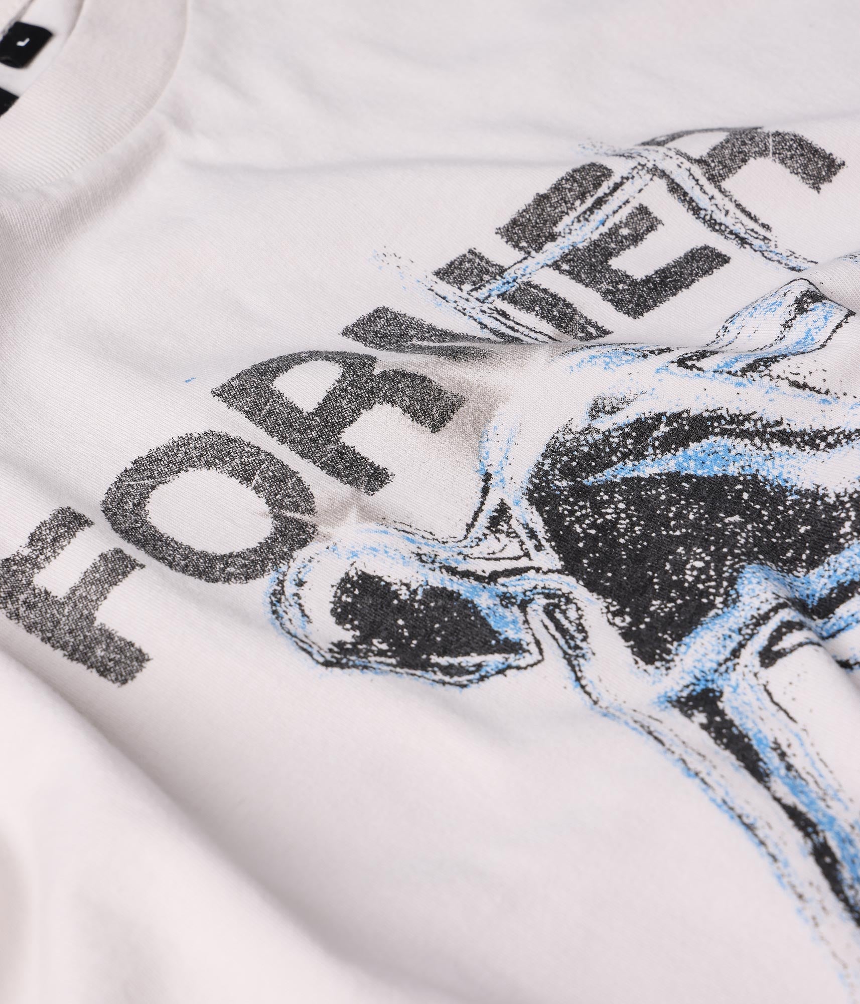 FORMER Grasp T-Shirt in BONE