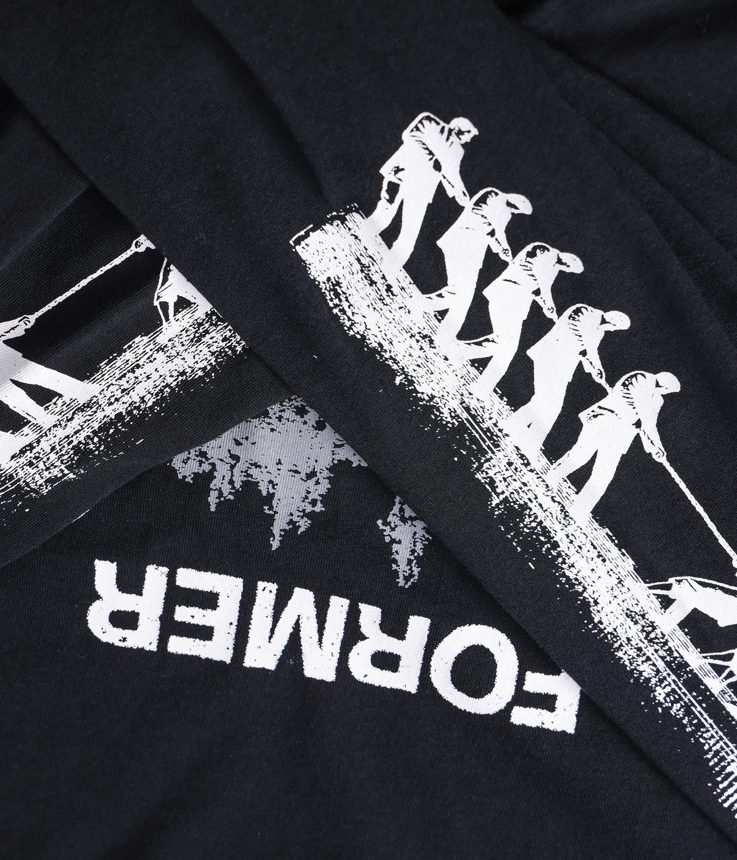 FORMER Engineered LS T-Shirt in BLACK
