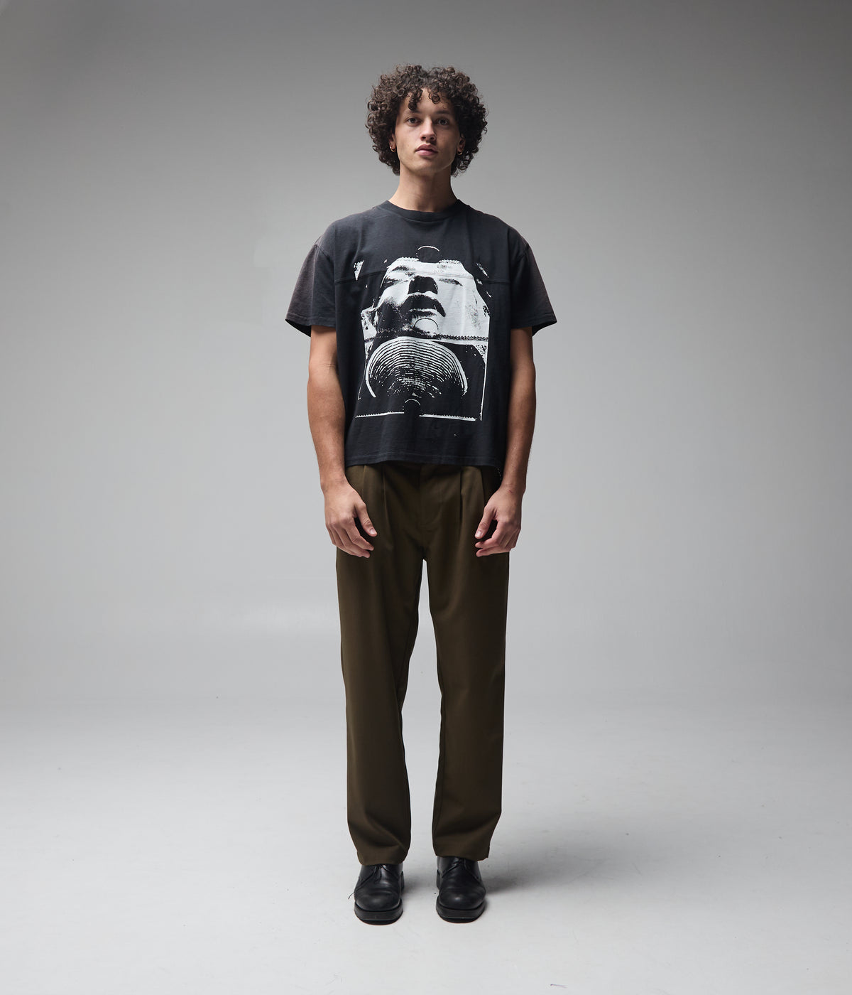 LEVITATE BOXY T-SHIRT // FADED BLACK