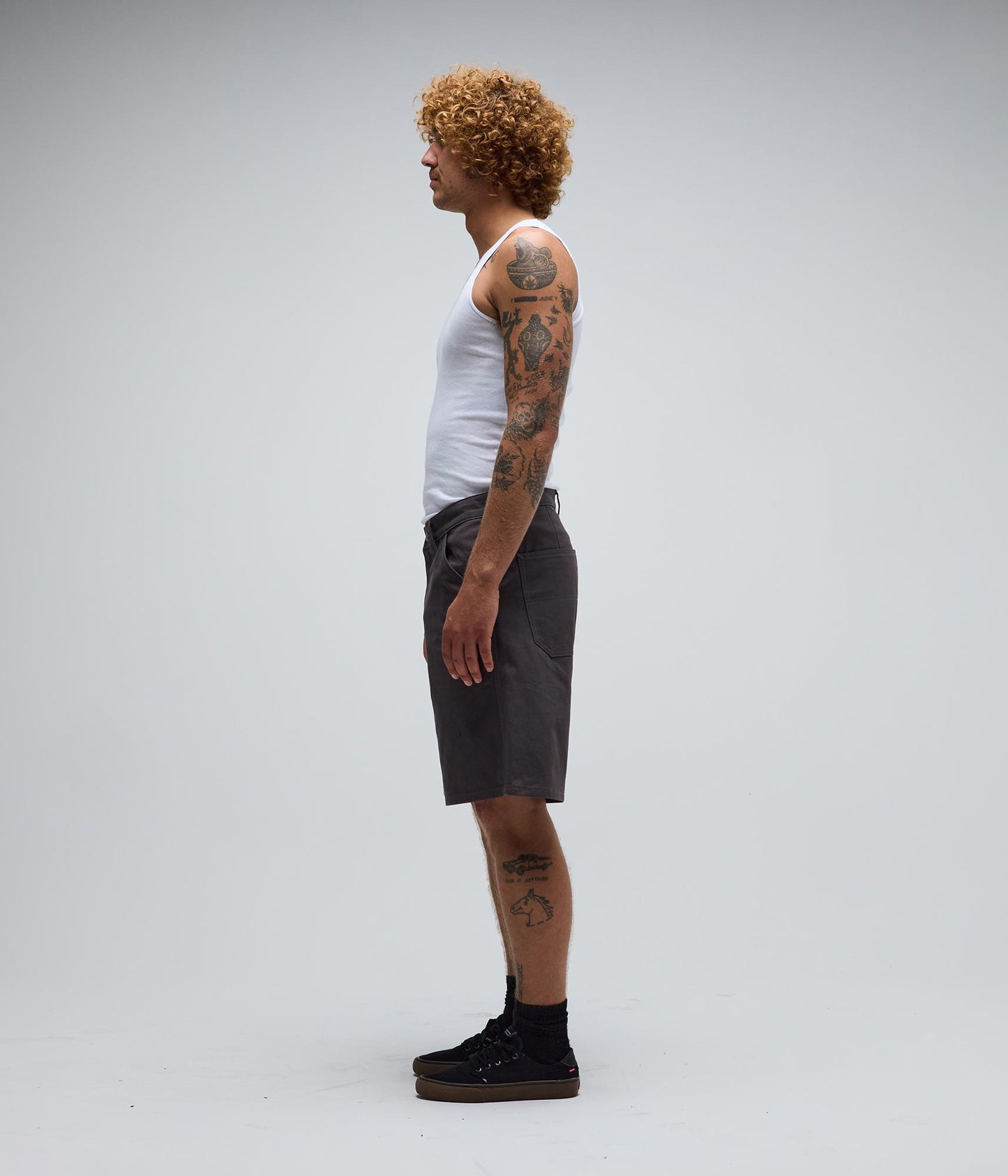 REYNOLDS 21" WALKSHORT // GUNMETAL